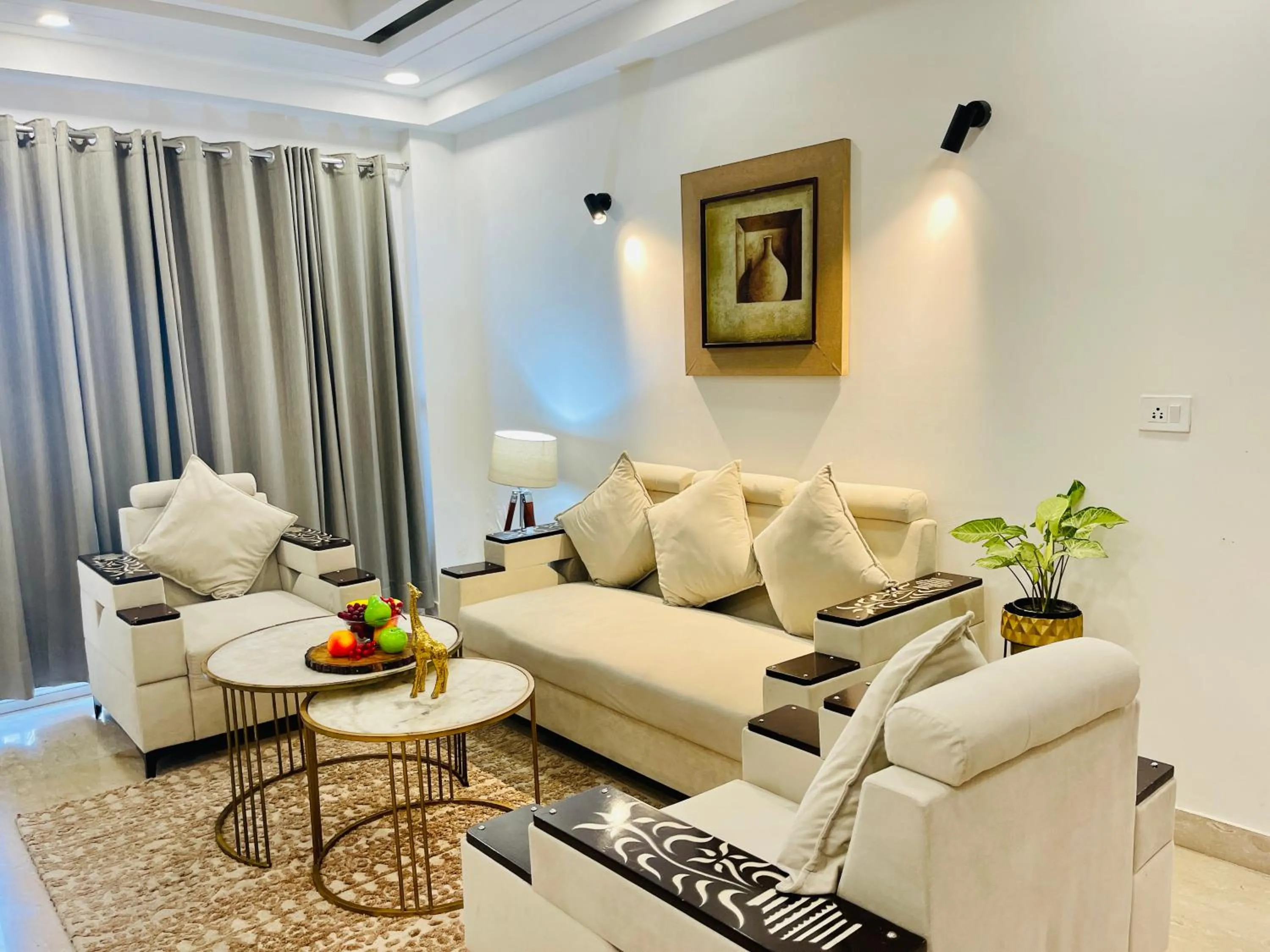 Bedchambers Serviced Apartments, Ardee City