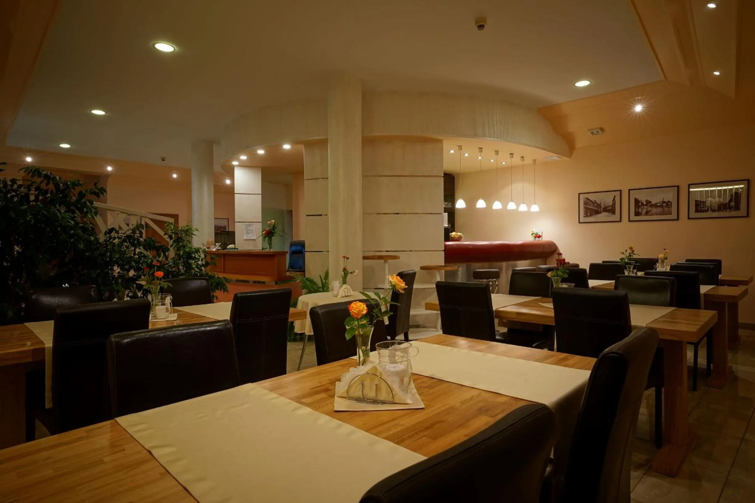 Restaurant/places to eat in Noclegi w Lublińcu Lubex