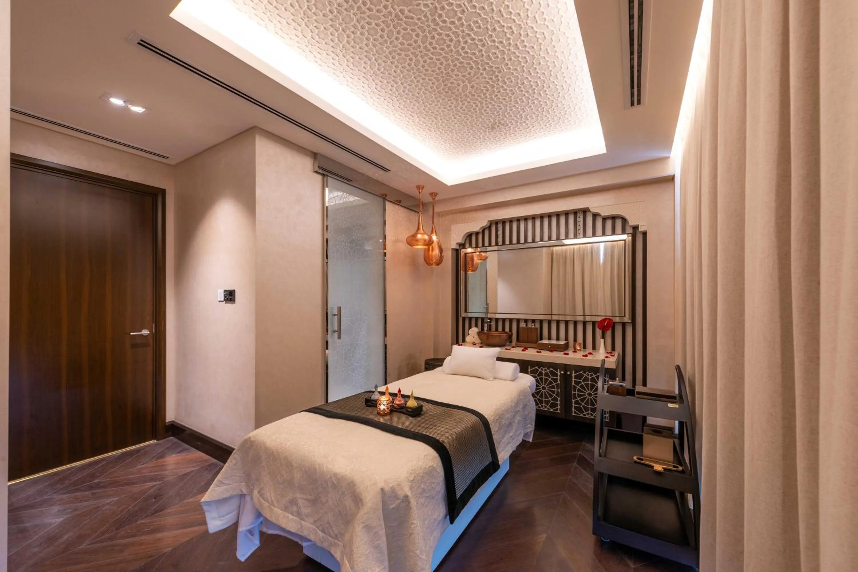 Massage, Bed in Shaza Doha