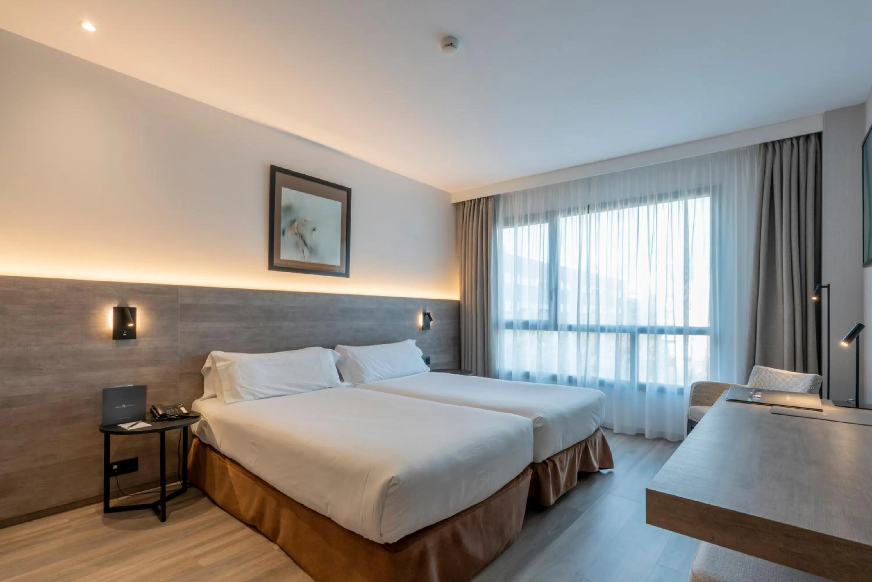 Photo of the whole room, Bed in Attica 21 Barcelona Mar