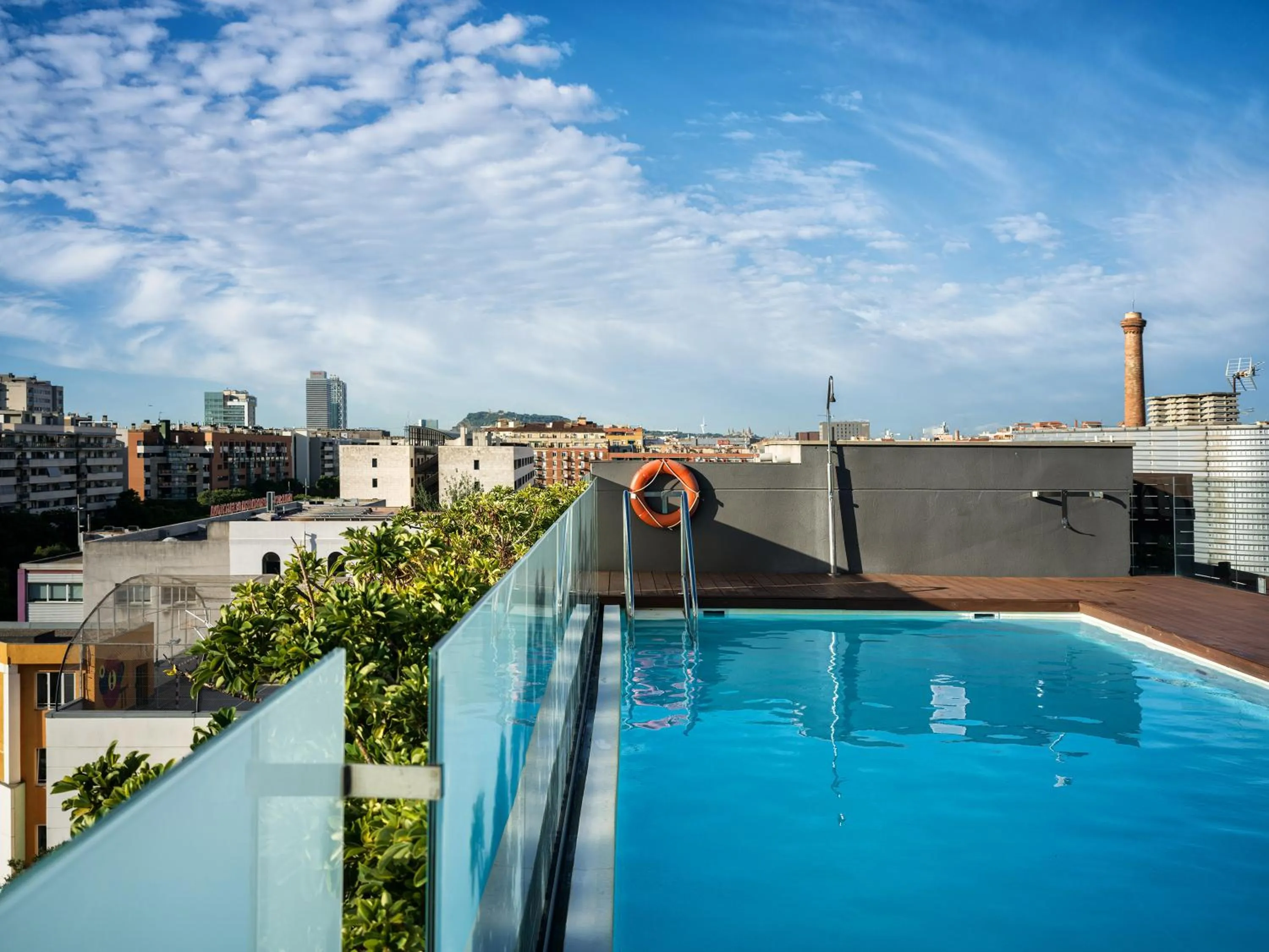 Property building in Attica 21 Barcelona Mar