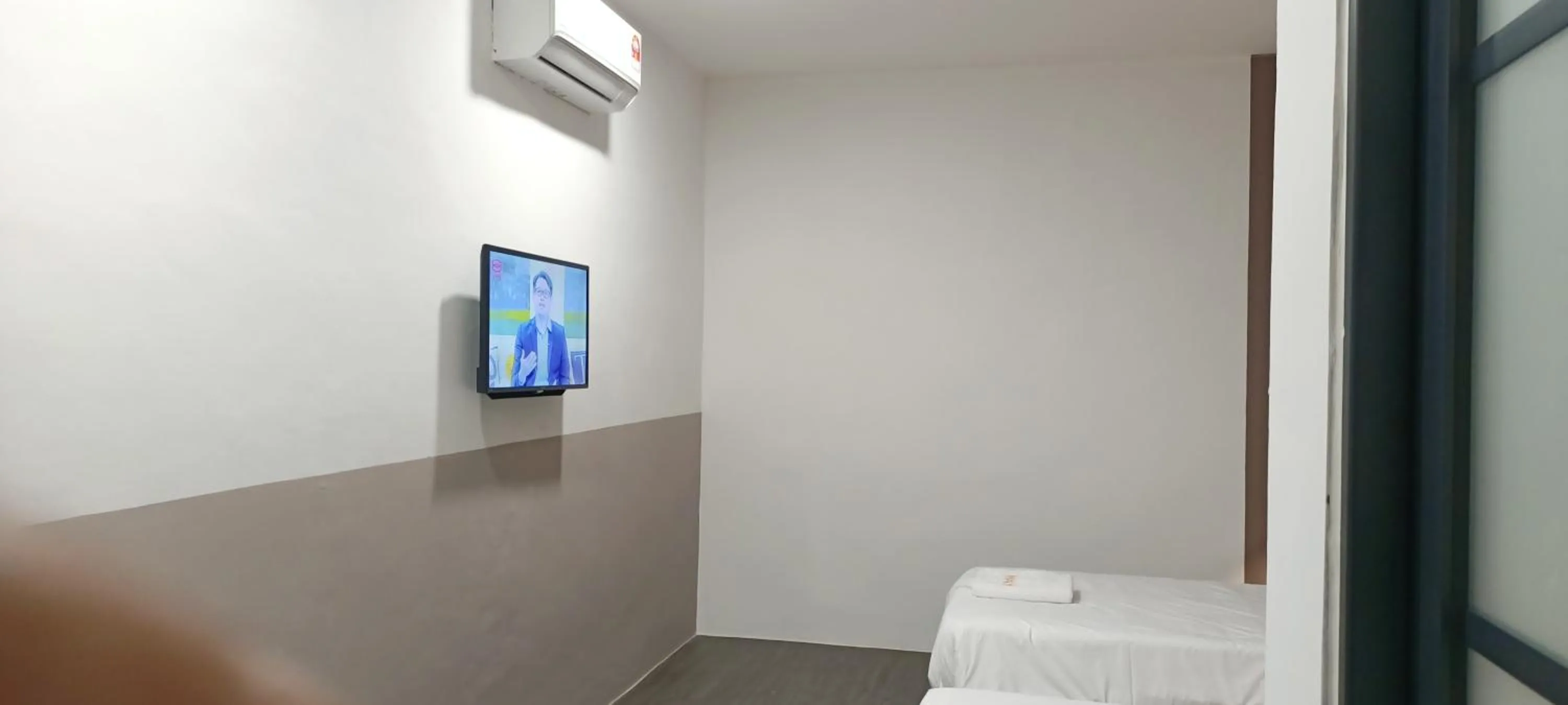 Photo of the whole room in Roxy Hotel Sri Aman