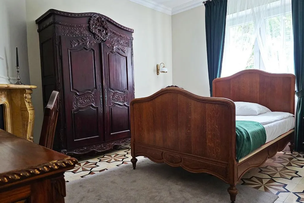 Zielony Kompleks Dwór Ostoya