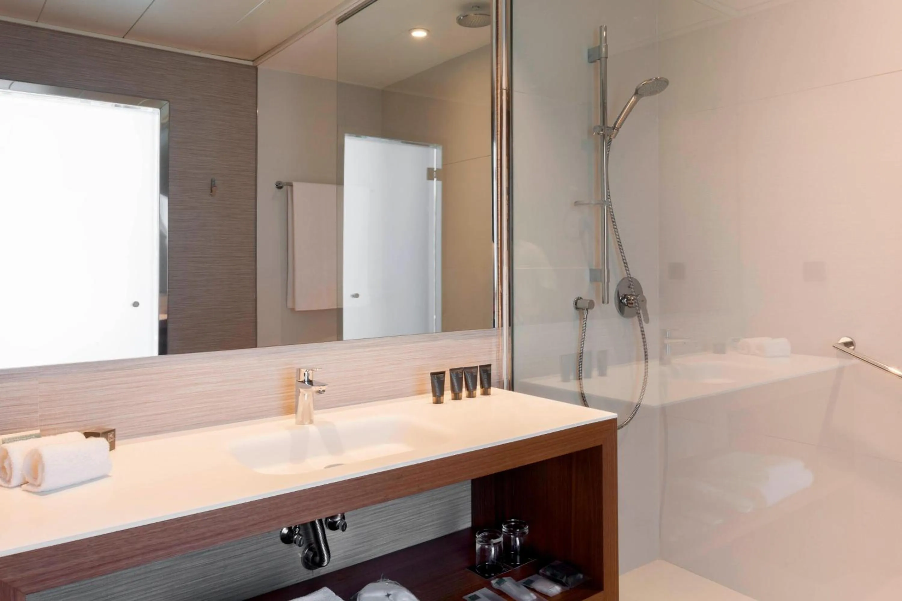 Bathroom in AC Hotel Diagonal L'Illa by Marriott