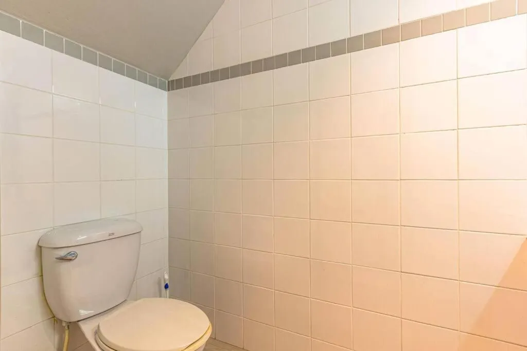 4 Bedroom Townhouse in Great Location! (BSS)