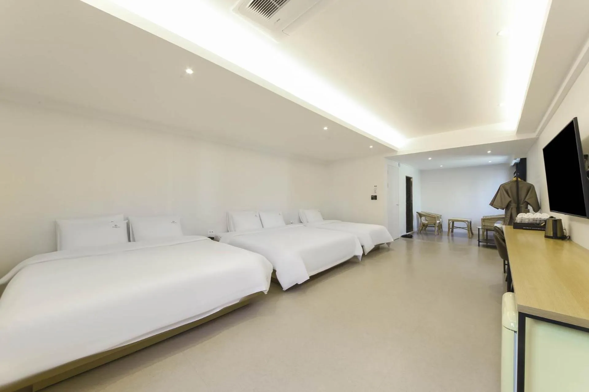 Bed in Bonatree Hotel