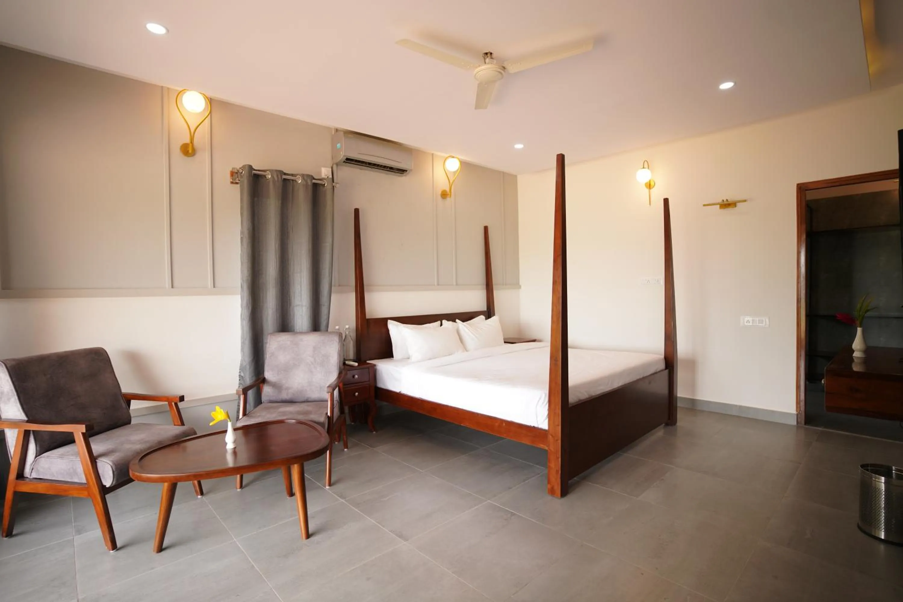 TV and multimedia, Bed in Ravishing Retreat Resort