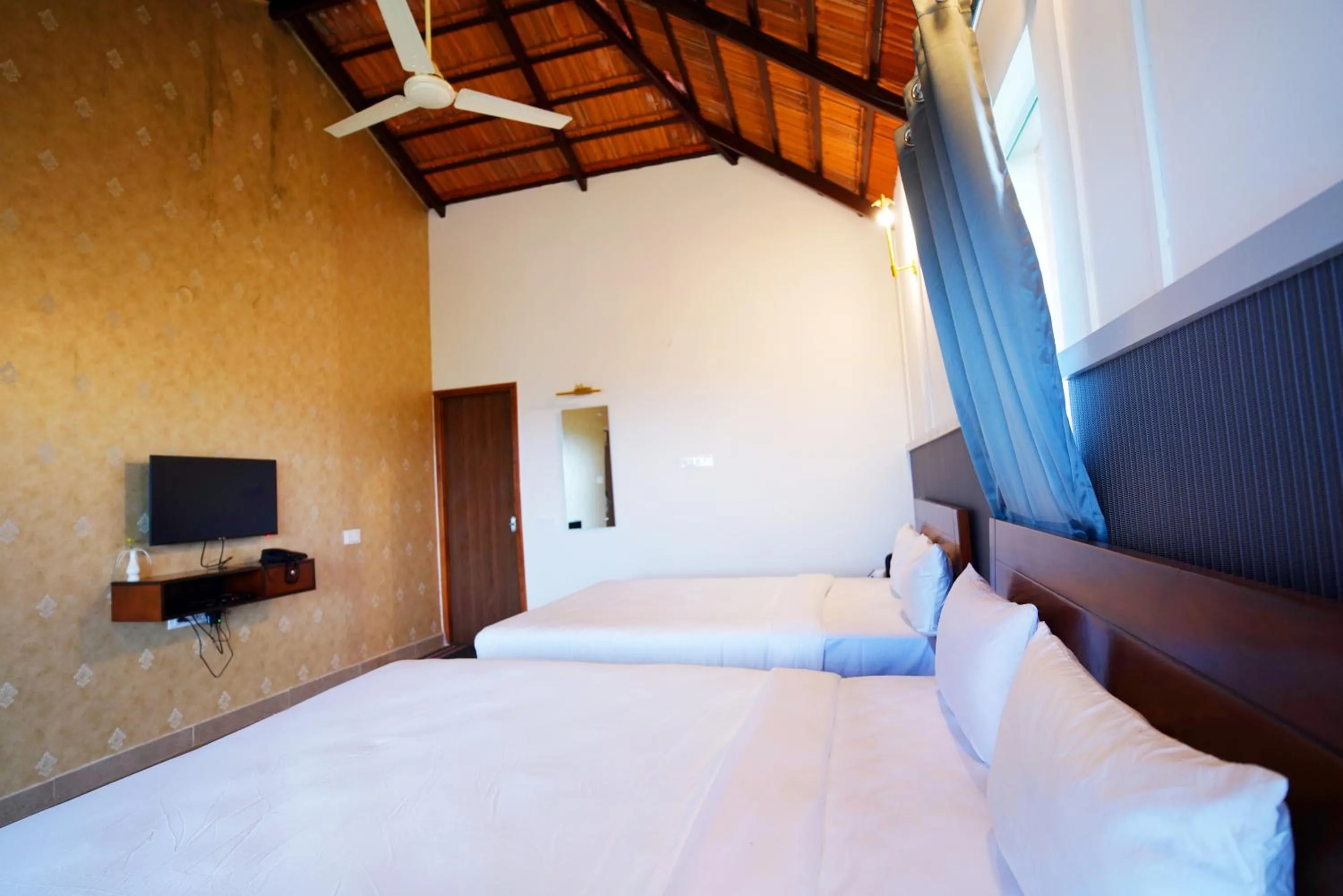 Bed in Ravishing Retreat Resort