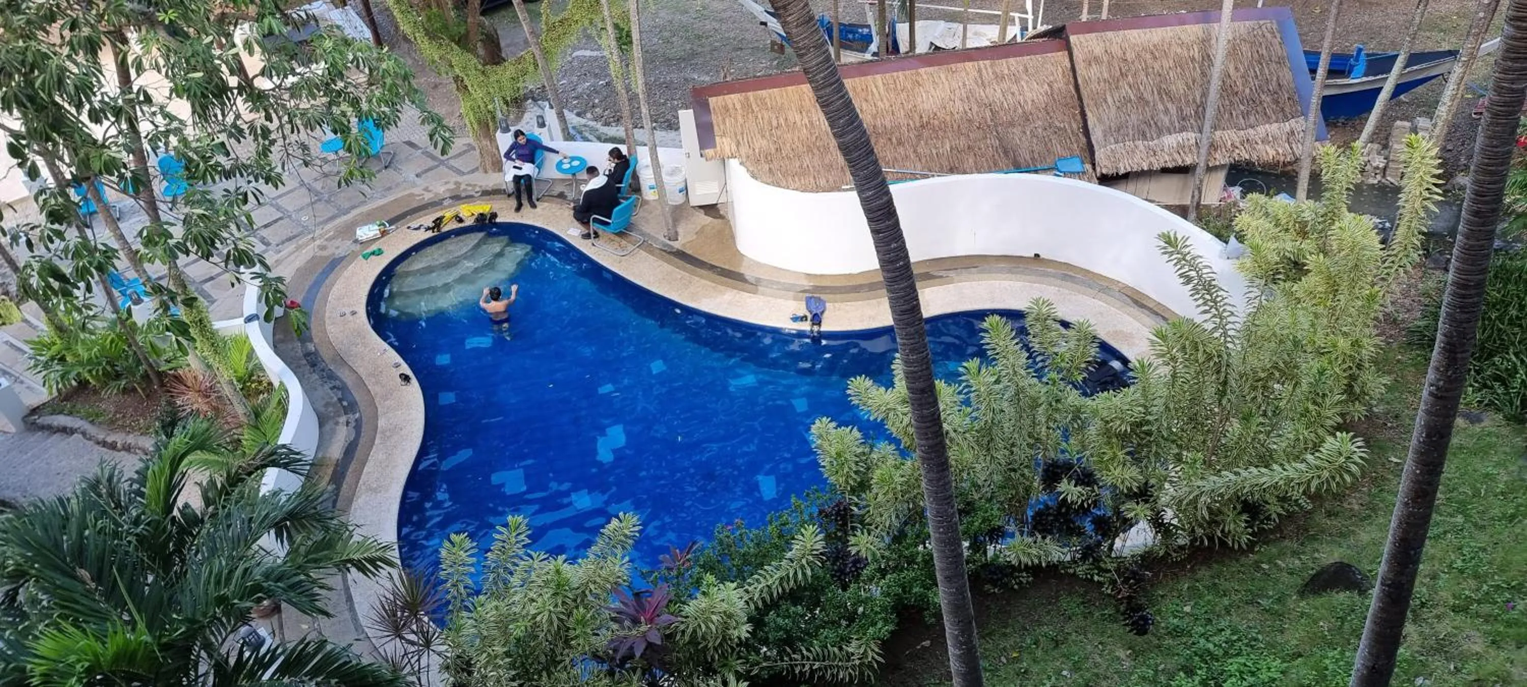 Swimming pool in Aquaventure Reef Club