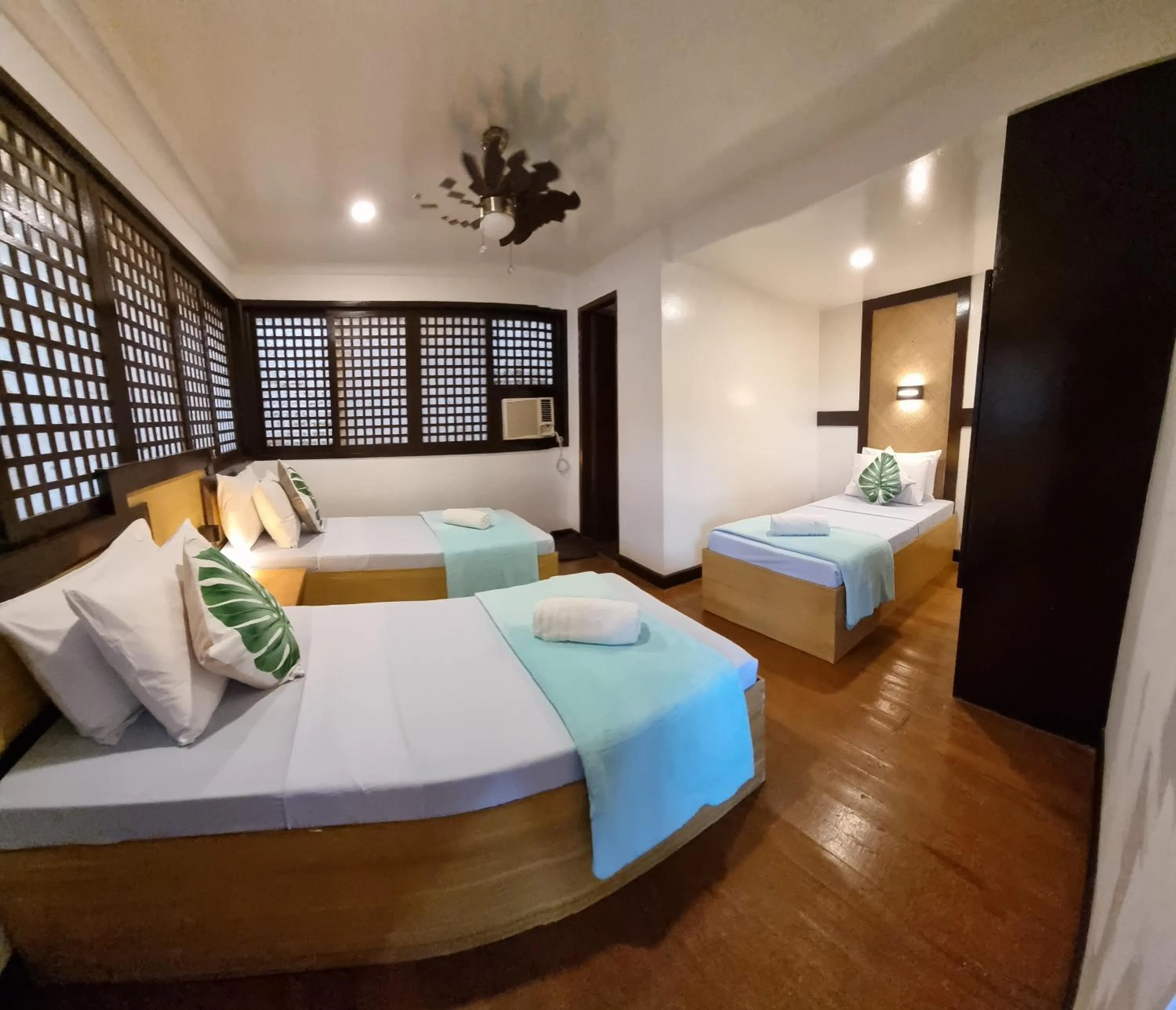 Bedroom, Bed in Aquaventure Reef Club