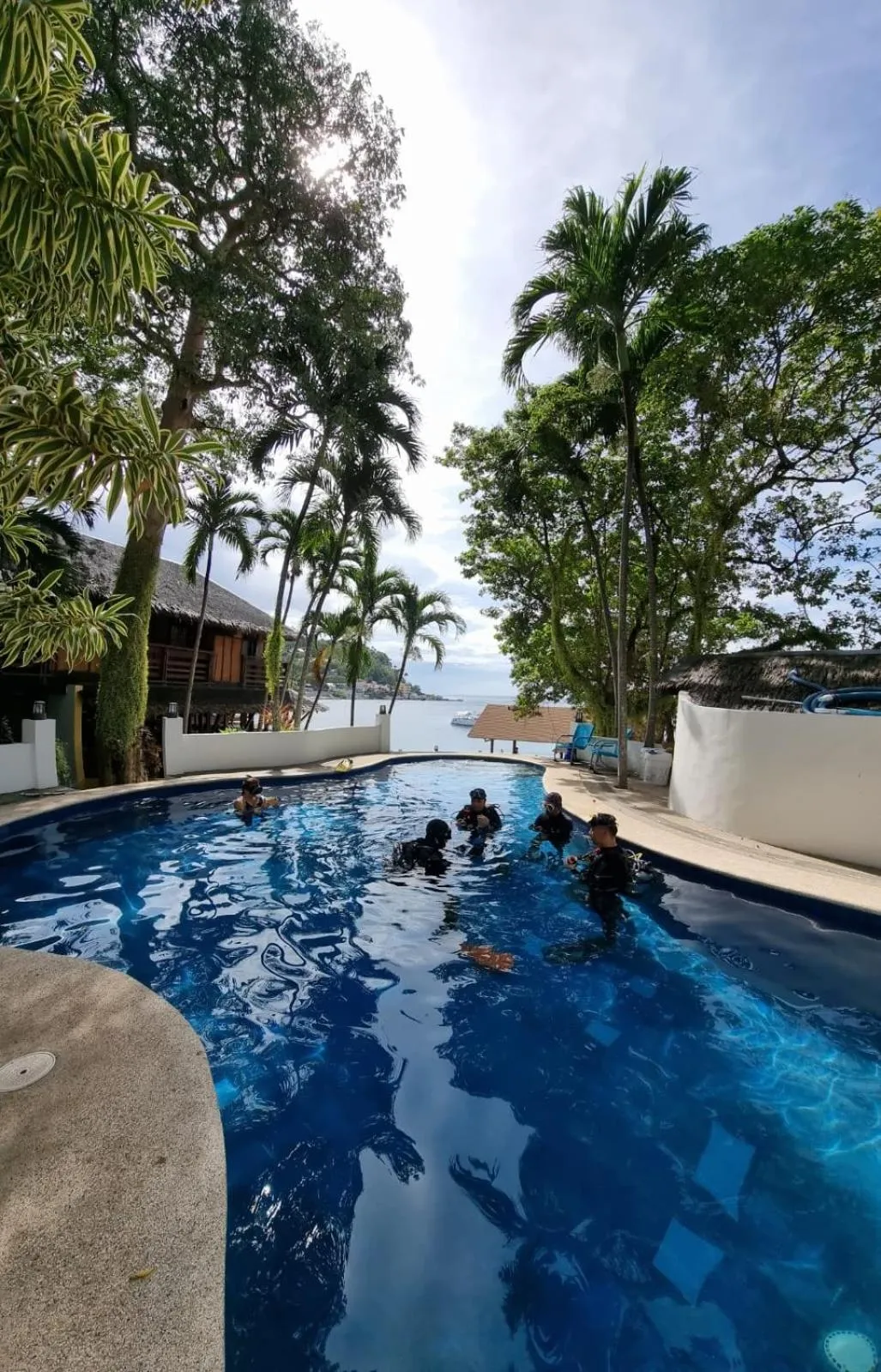 Swimming pool in Aquaventure Reef Club