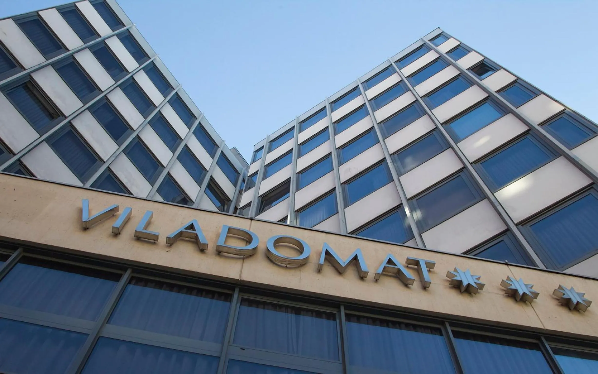 Facade/entrance in Hotel Viladomat