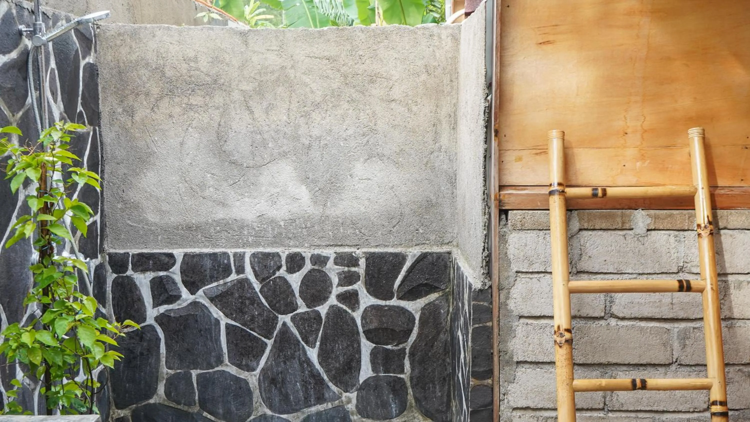 Bathroom in Lullabi Lumbung Villa