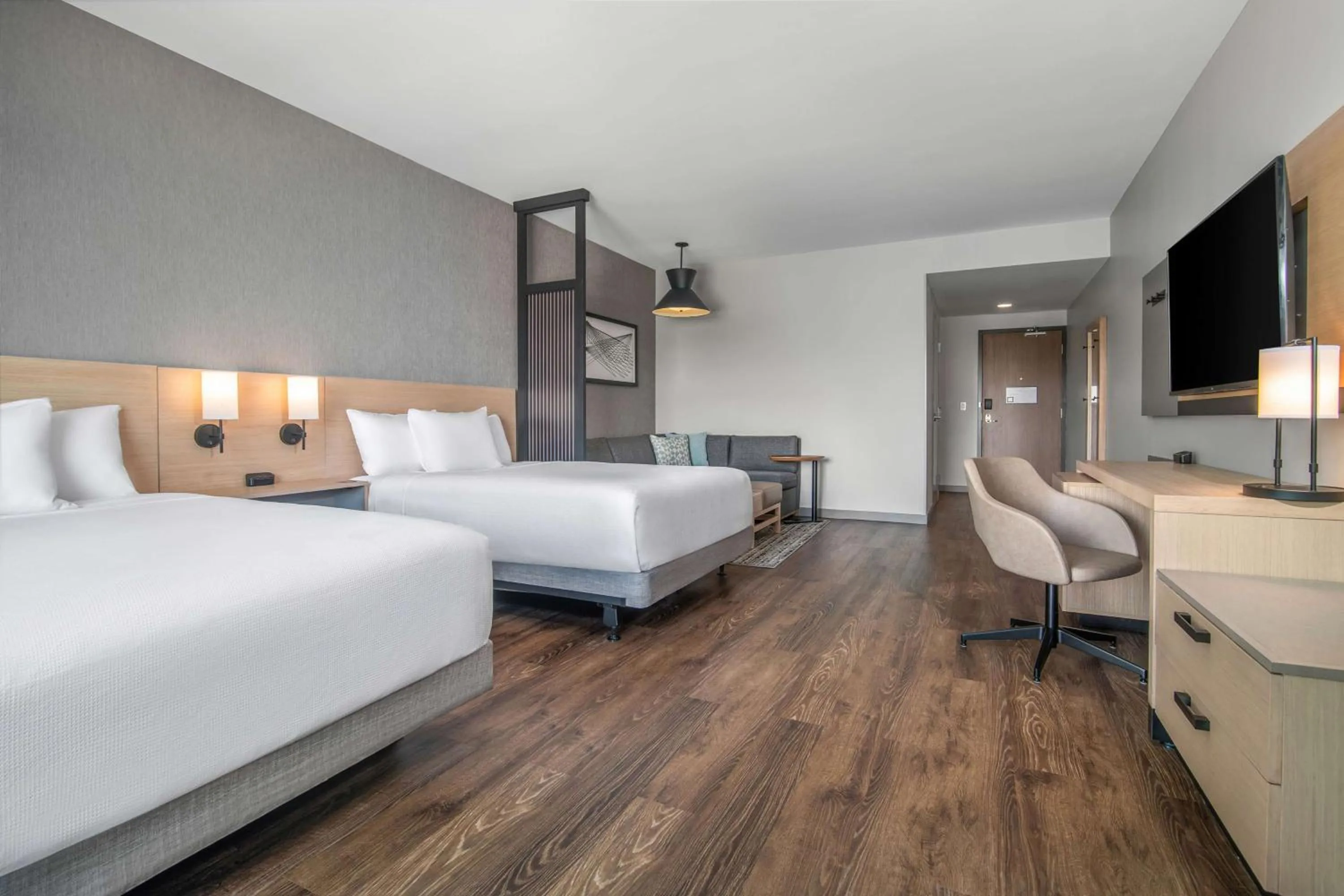 Bedroom, Bed in Hyatt Place Newark-Silicon Valley