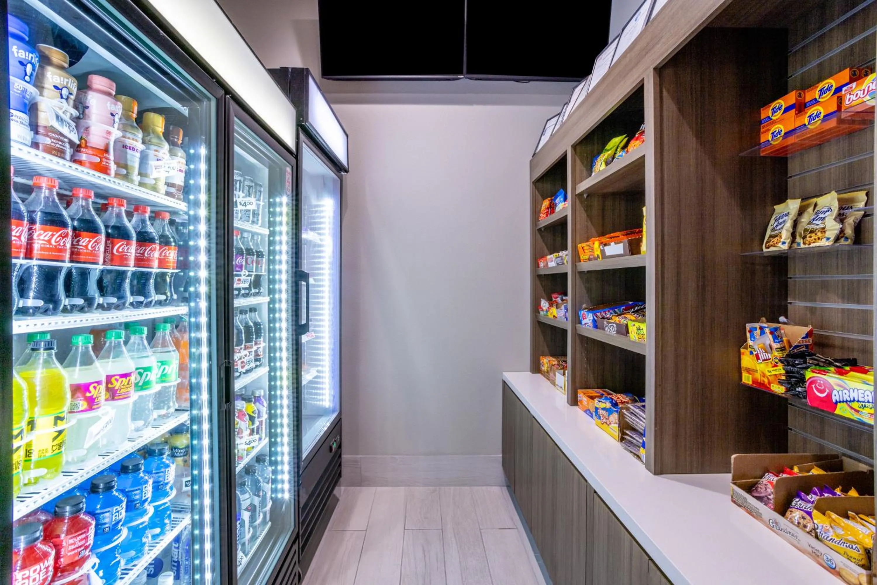 vending machine in La Quinta Inn & Suites by Wyndham Valdosta