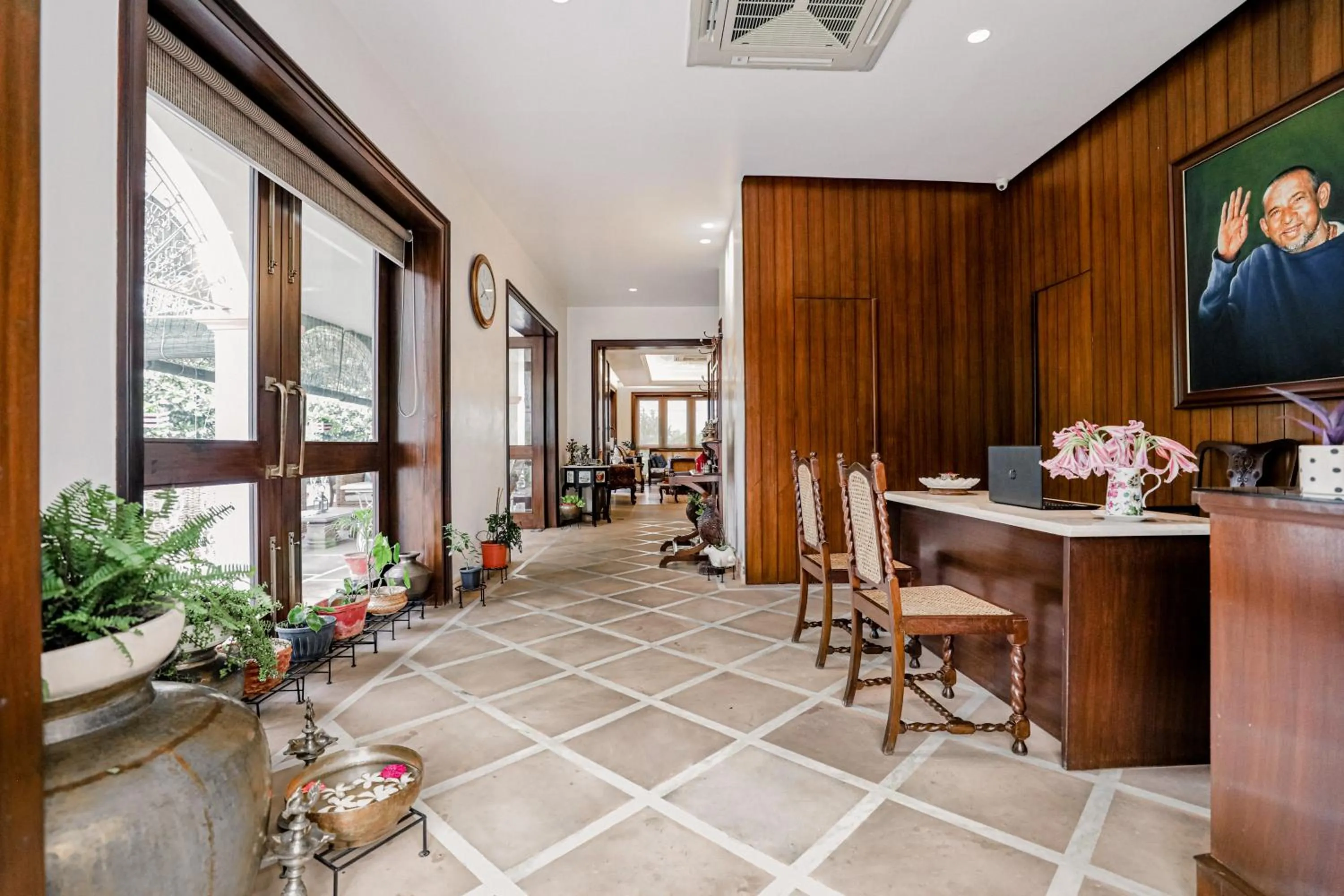 Seating area in Saptapuri by Royal Orchid Hotels Limited Varanasi