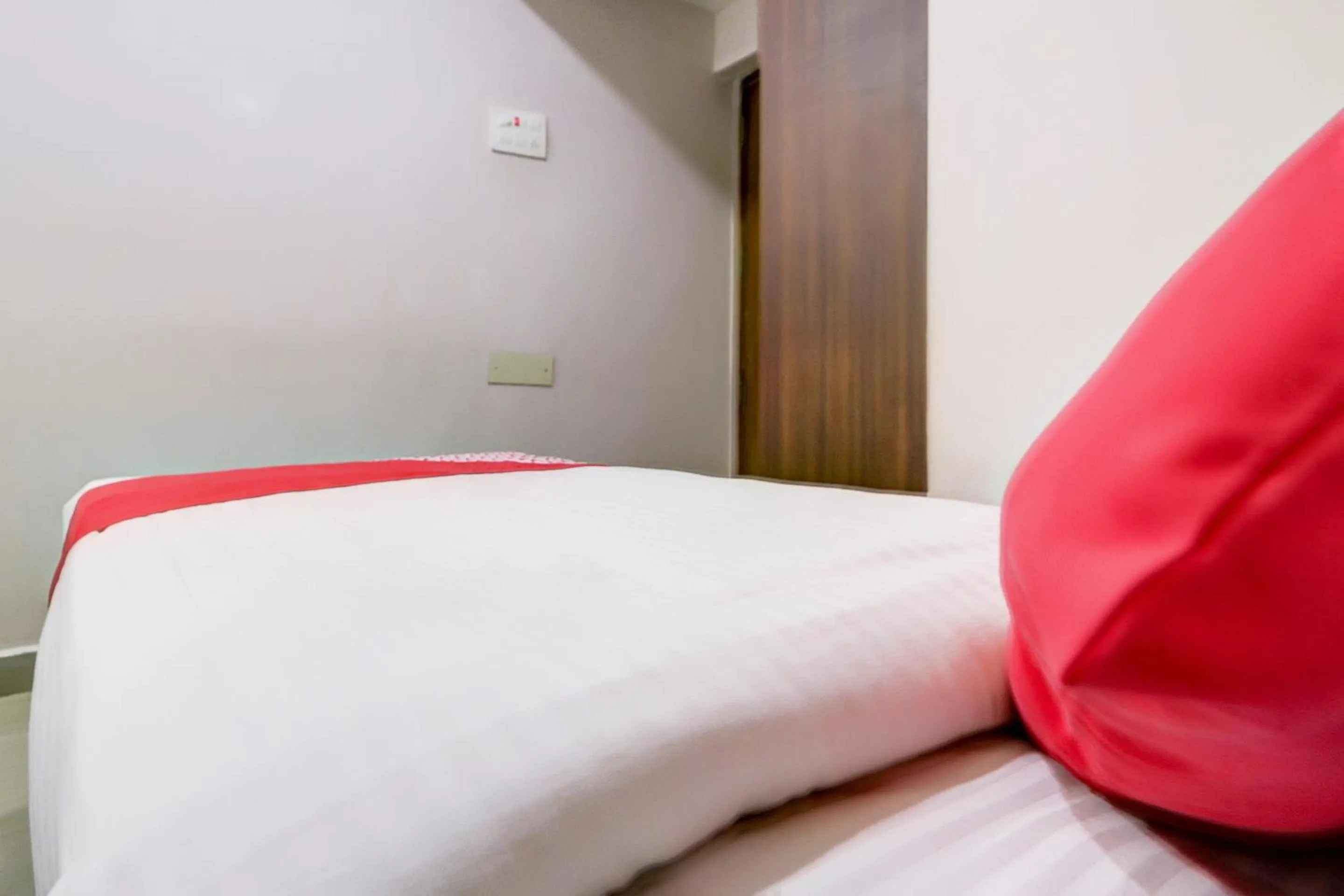 Bedroom in Hotel O Ksp Lodge