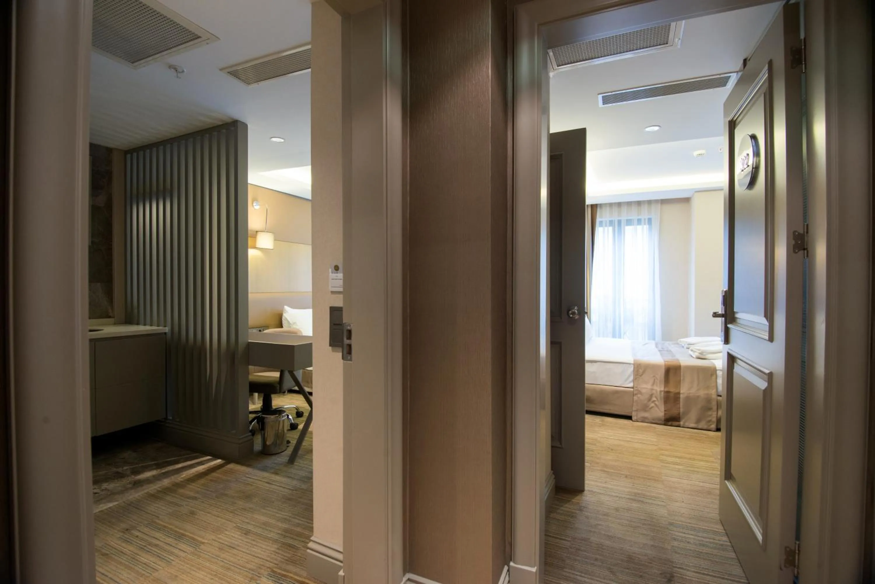 Photo of the whole room in GK Regency Suites Hotel