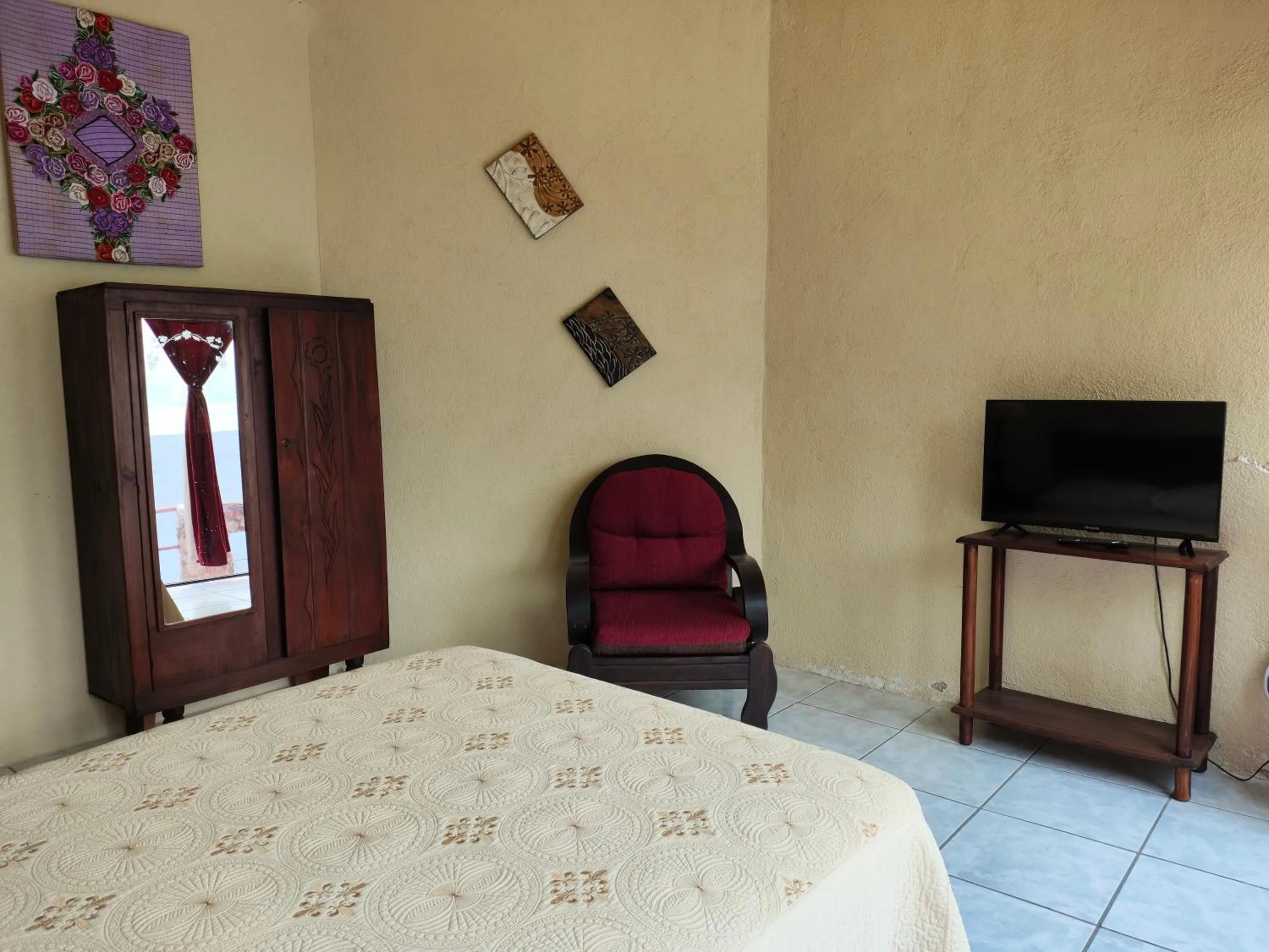 Bed in Hotel Restaurante La Villa de los Dioses