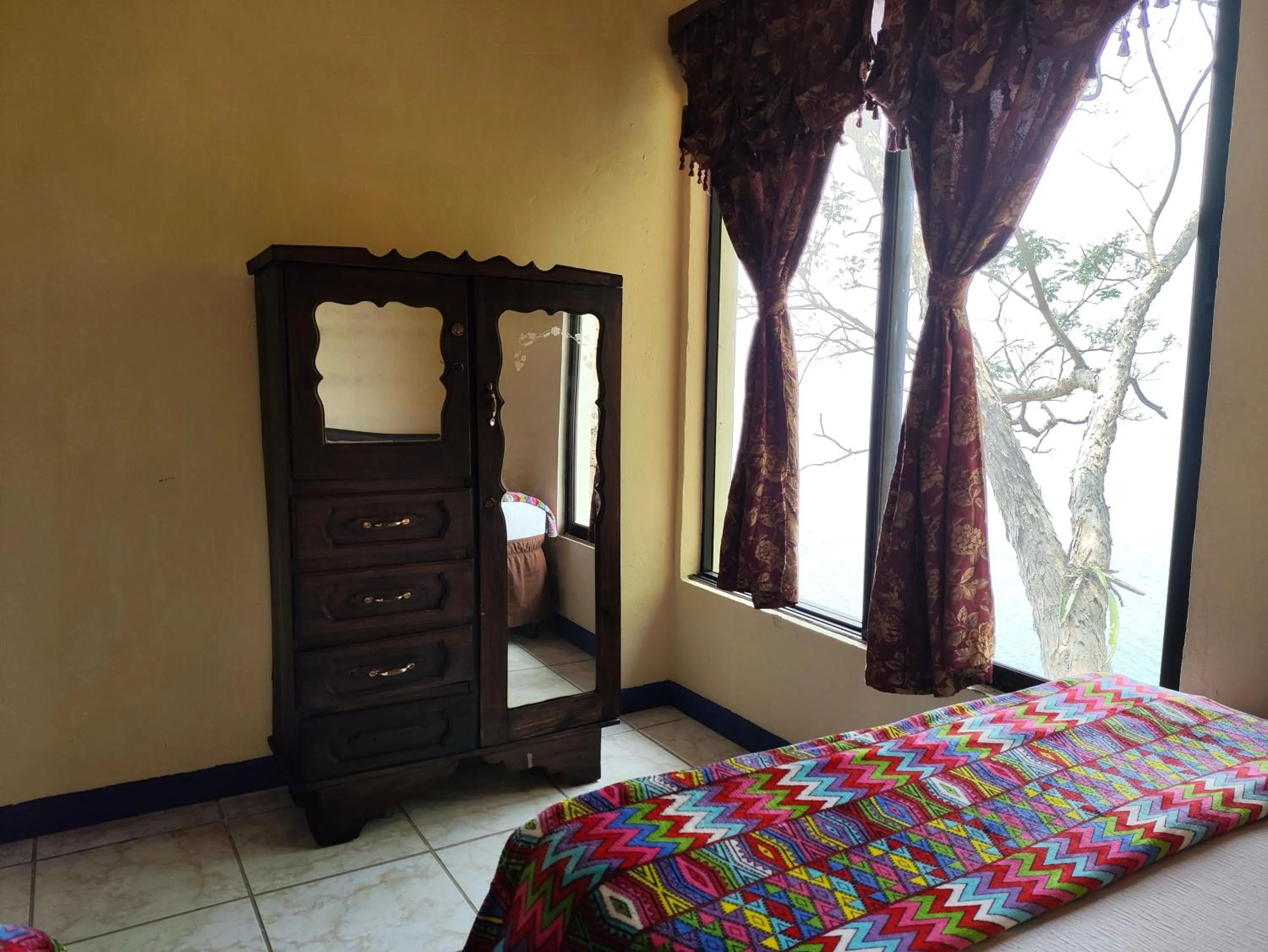 Bed in Hotel Restaurante La Villa de los Dioses