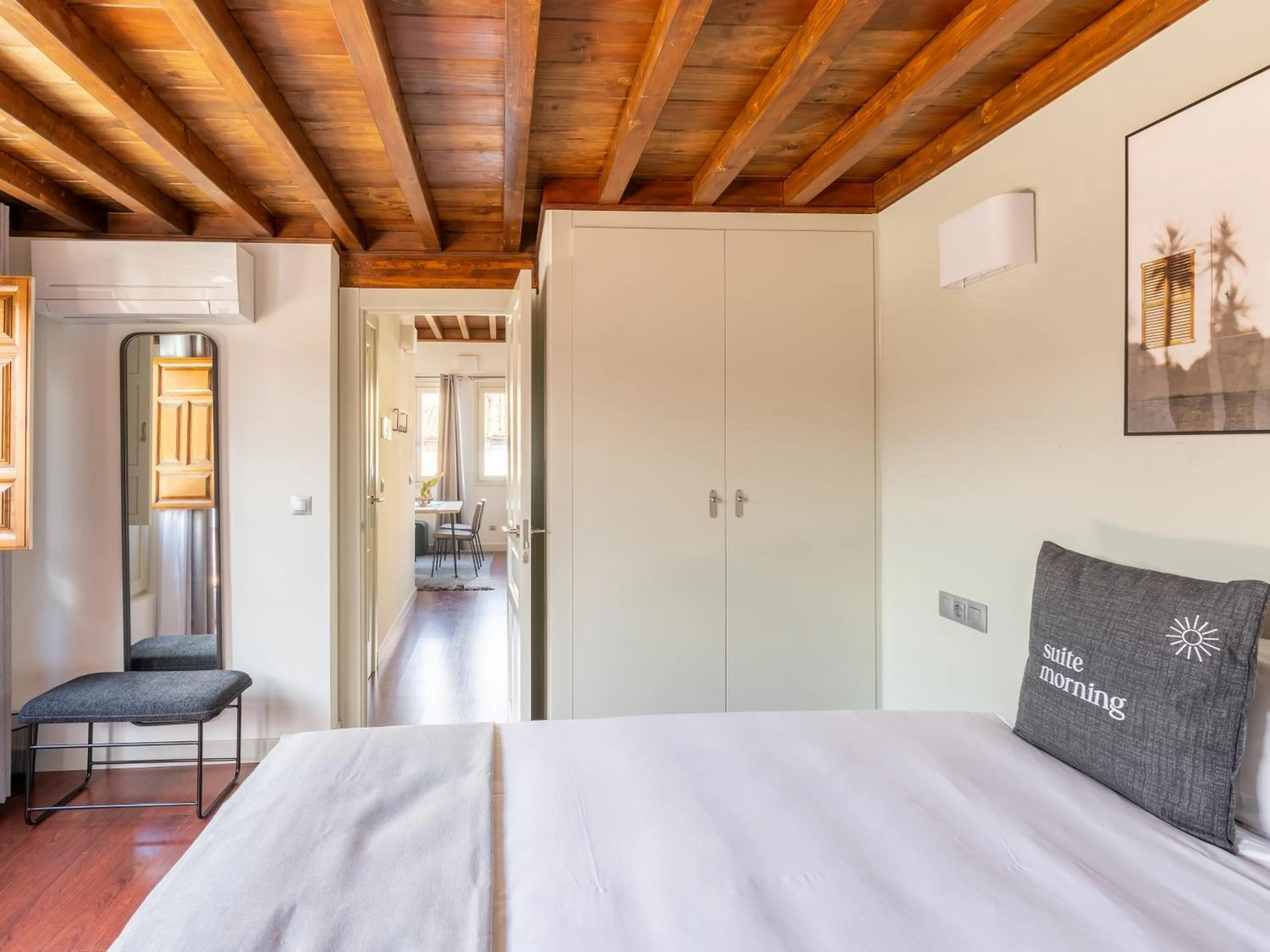 Bed in Limehome Granada Calle Mirasol