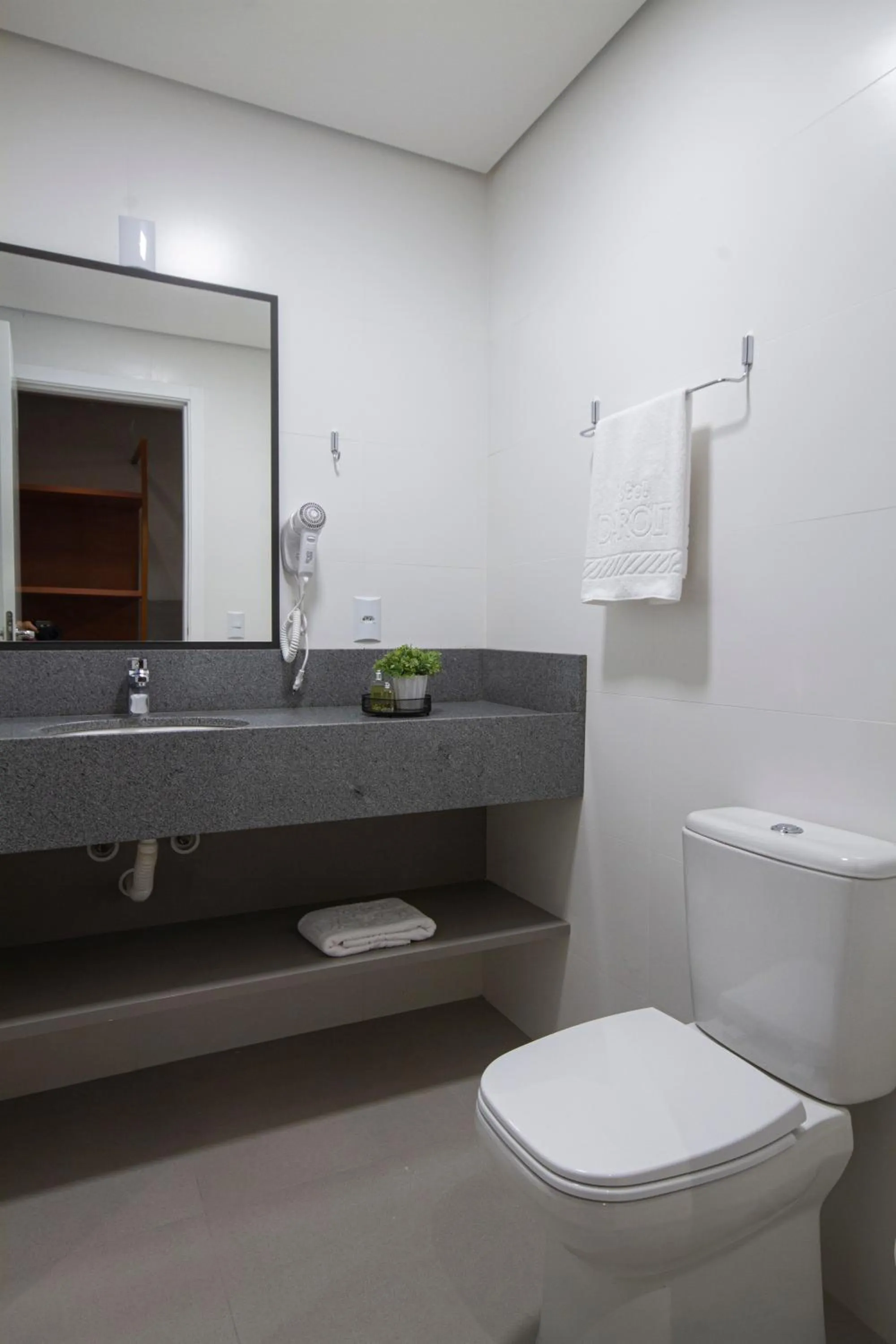 Bathroom in Hotel Darolt Criciúma