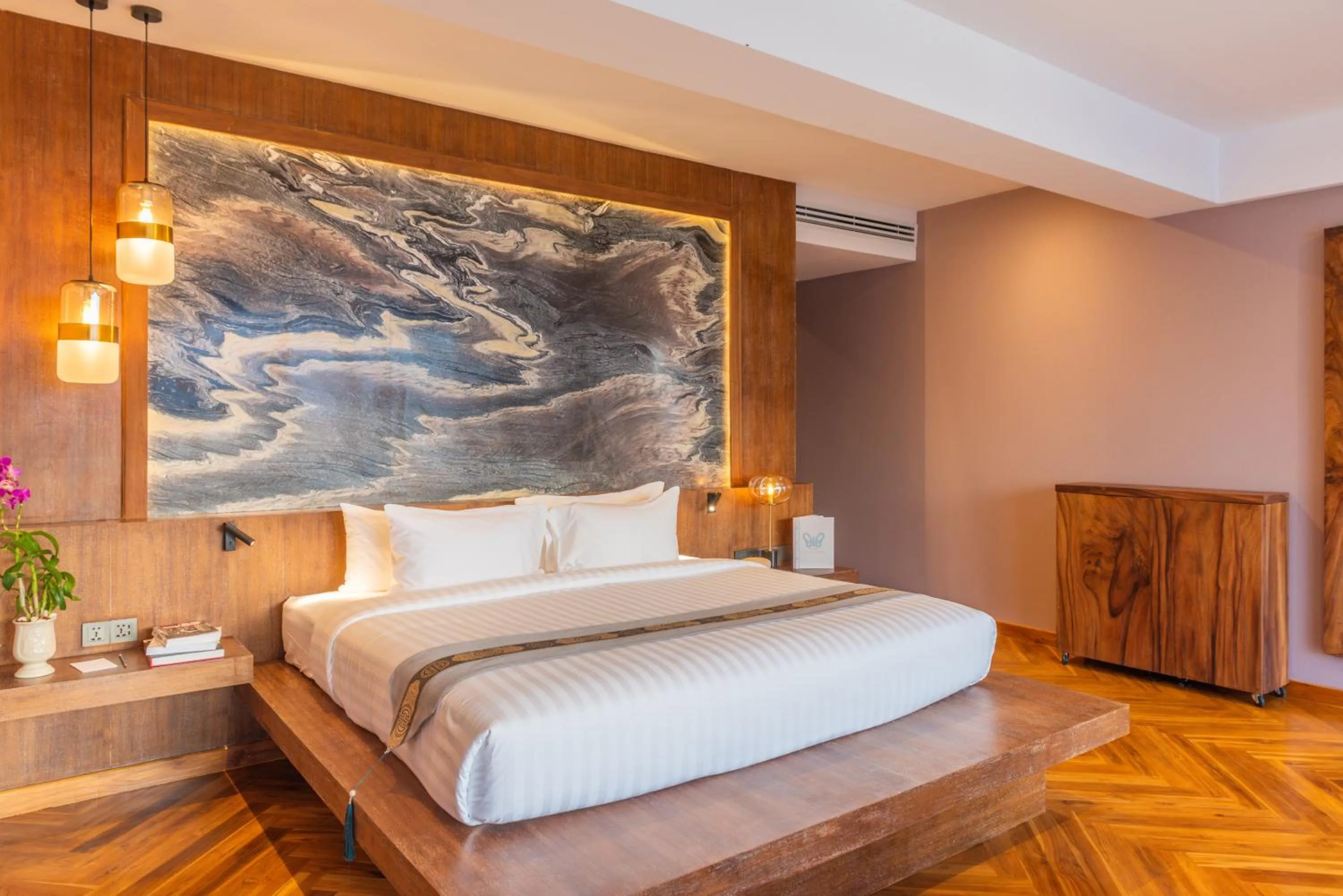 Bed in Ida B Domain Resort