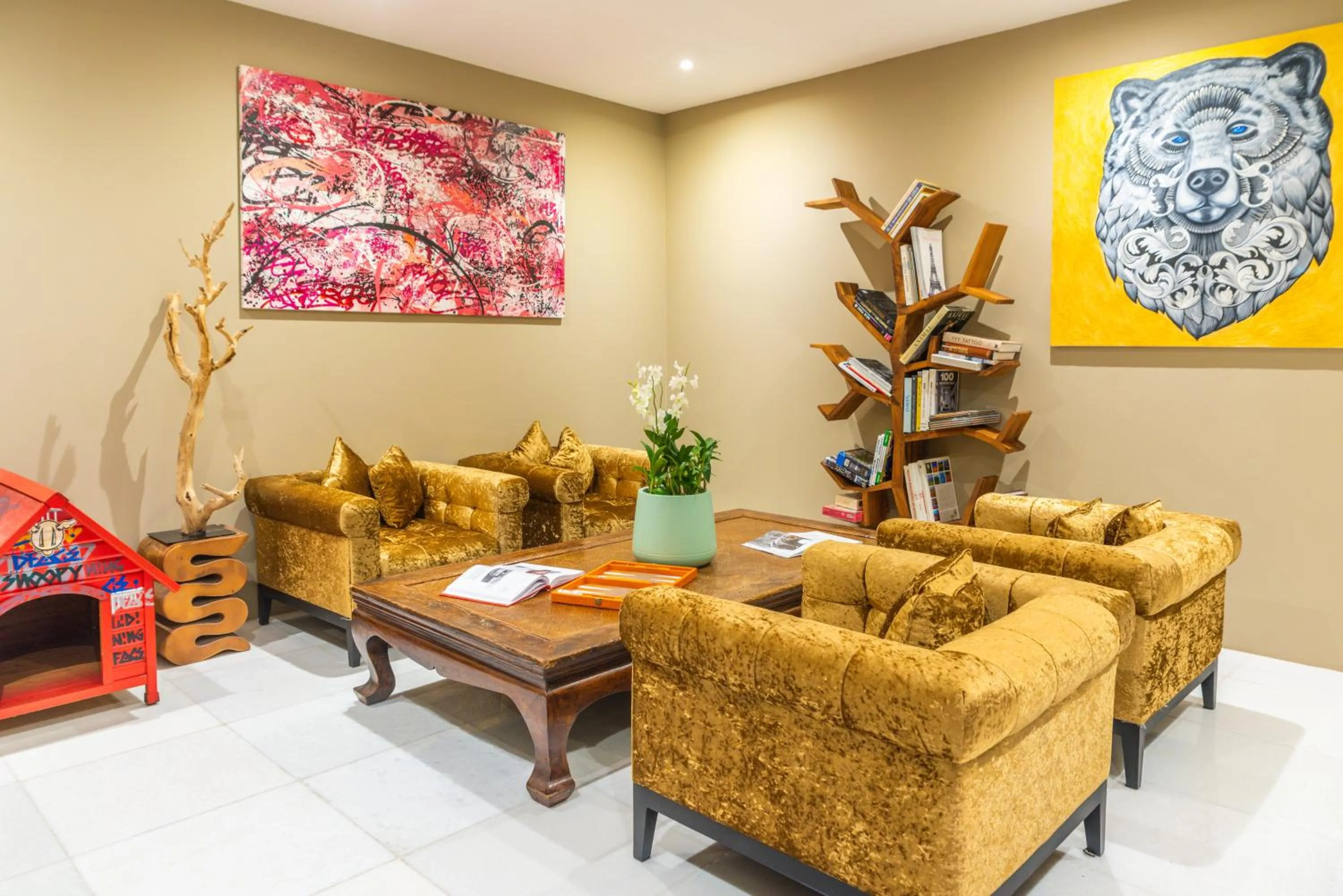 Library in Ida B Domain Resort