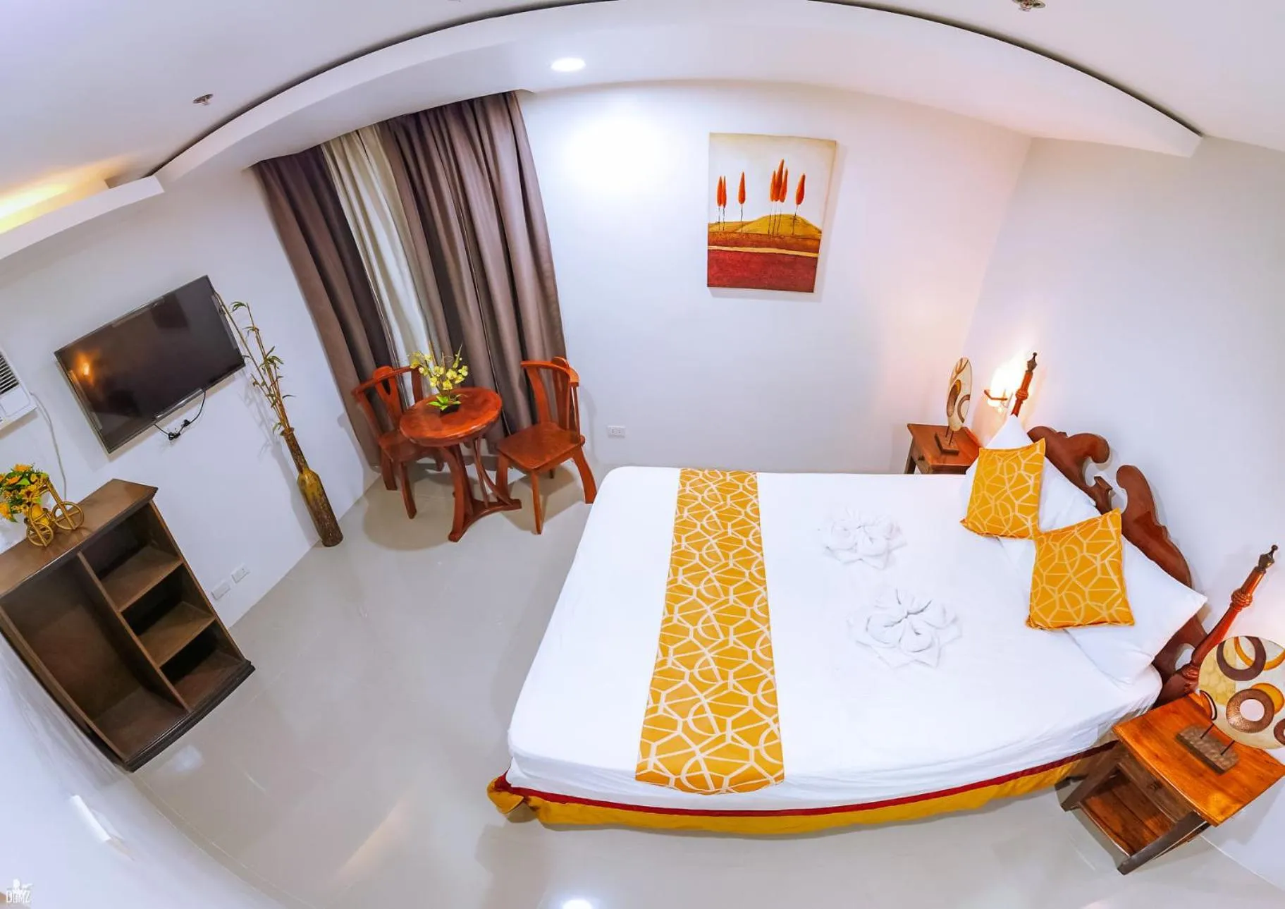 TV and multimedia, Bed in Dianna’s Inn