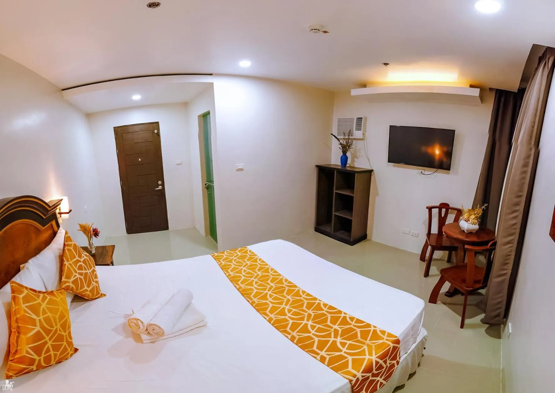 TV and multimedia, Bed in Dianna’s Inn