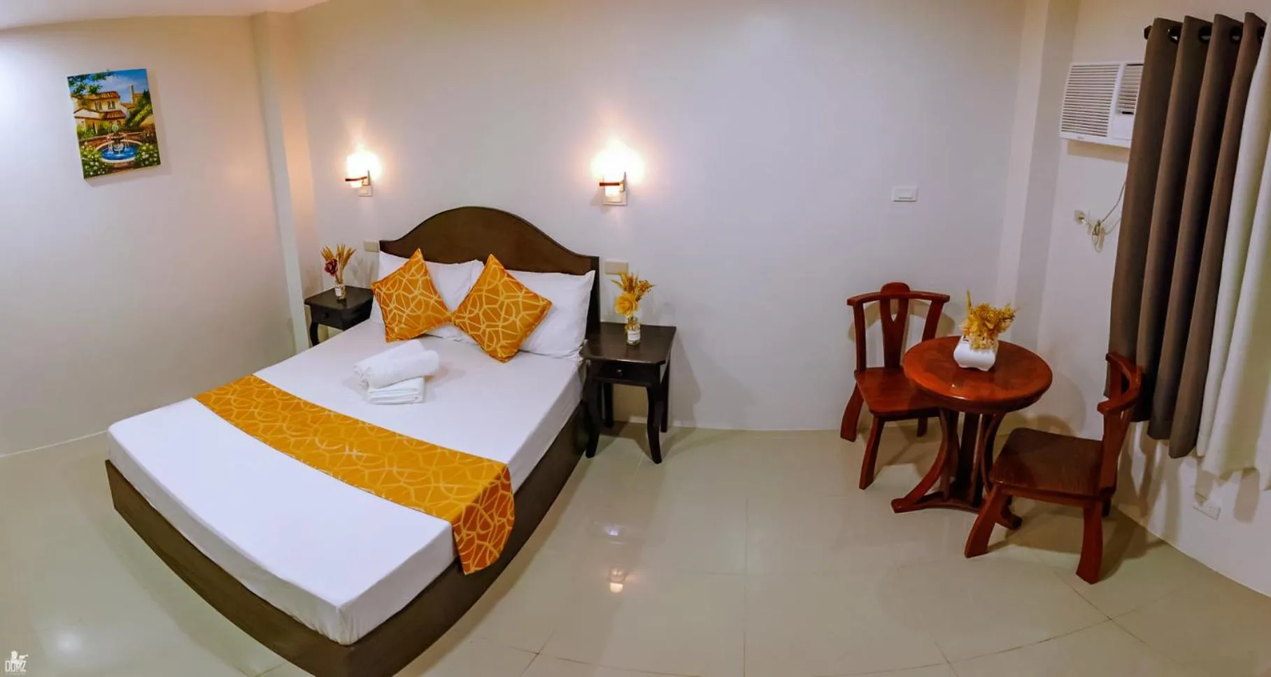 View (from property/room), Bed in Dianna’s Inn