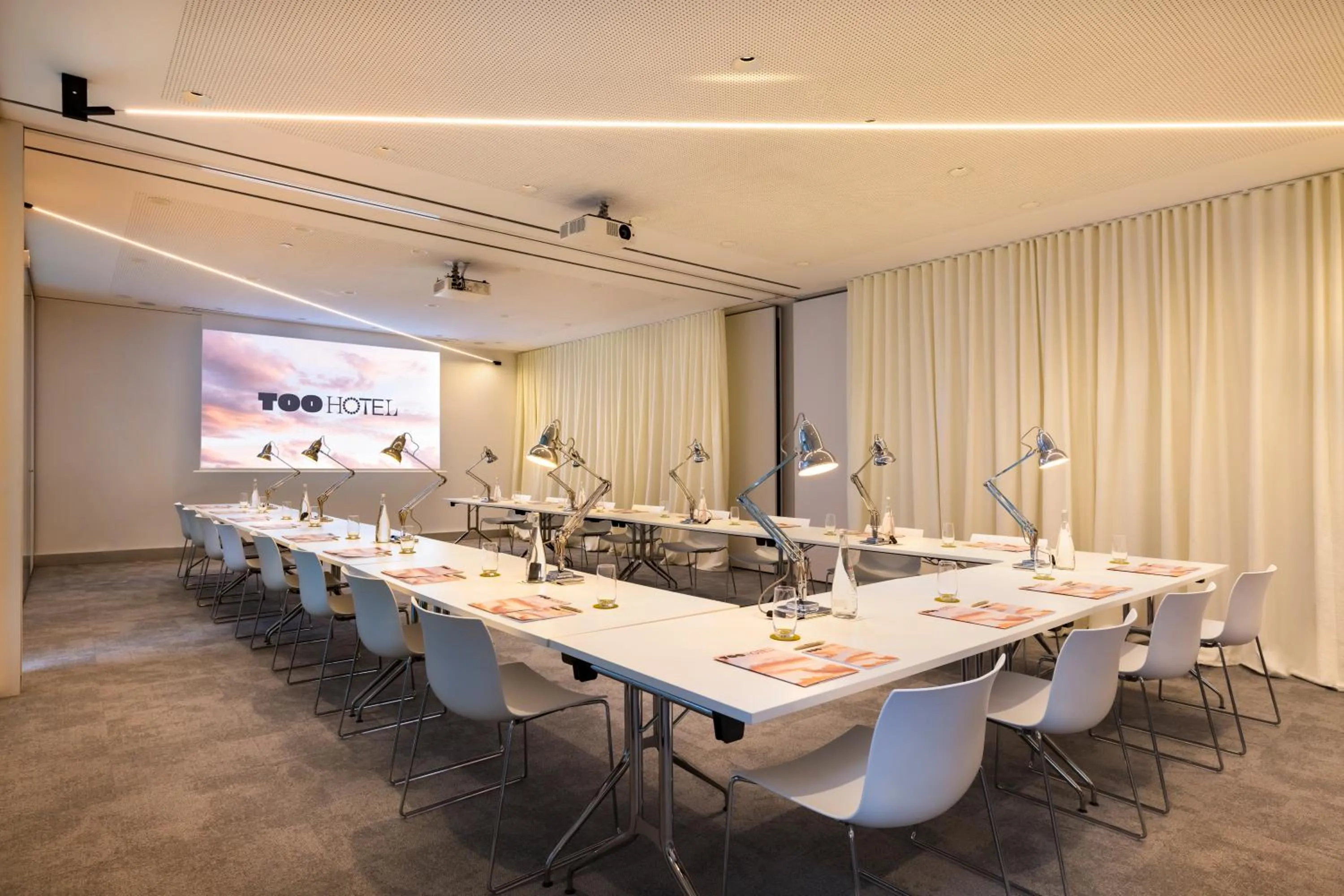 Meeting/conference room in Too Hotel & Spa Paris - MGallery Collection
