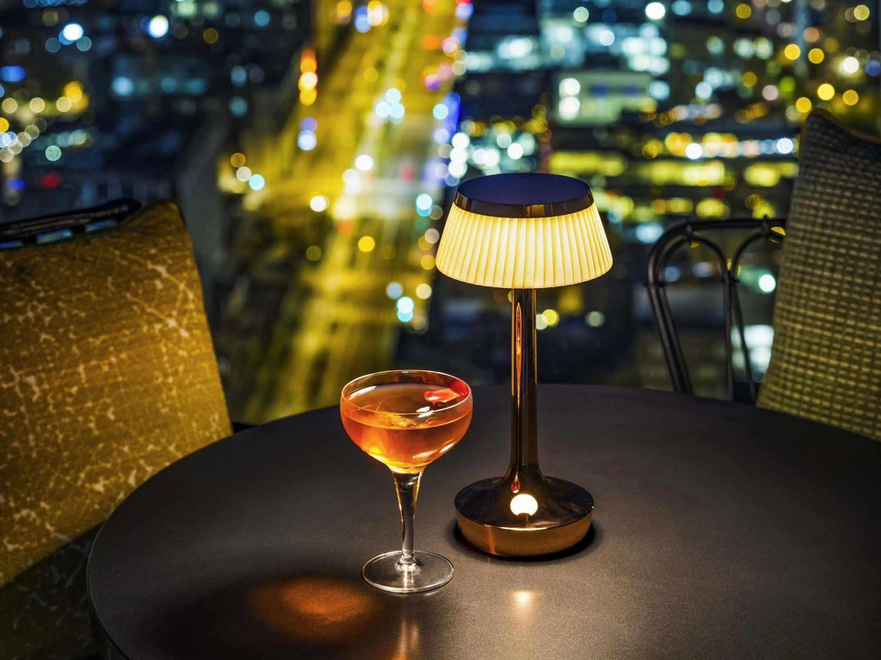 Restaurant/places to eat in Too Hotel & Spa Paris - MGallery Collection