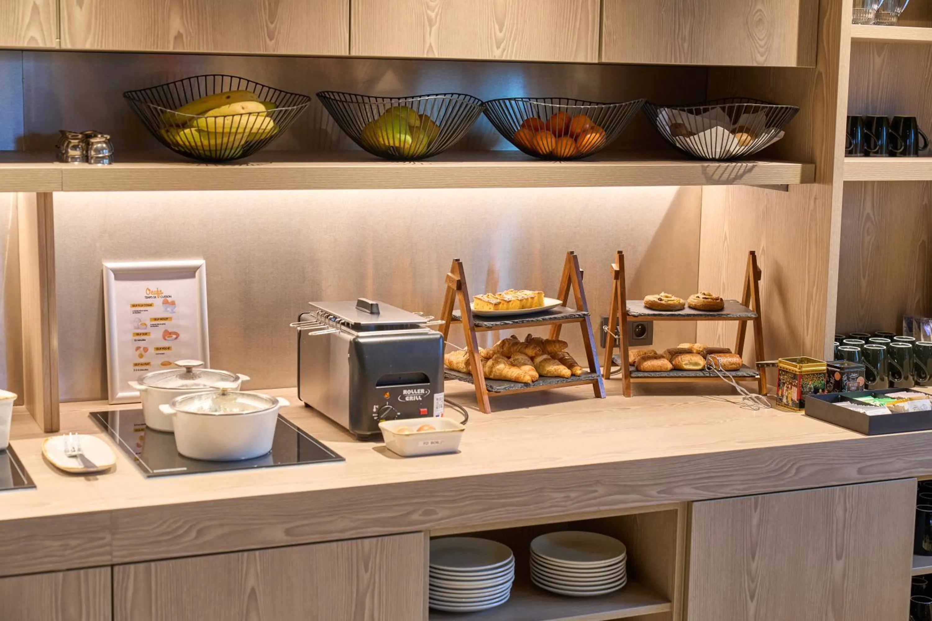 Breakfast in ibis Brussels Groot Bijgaarden