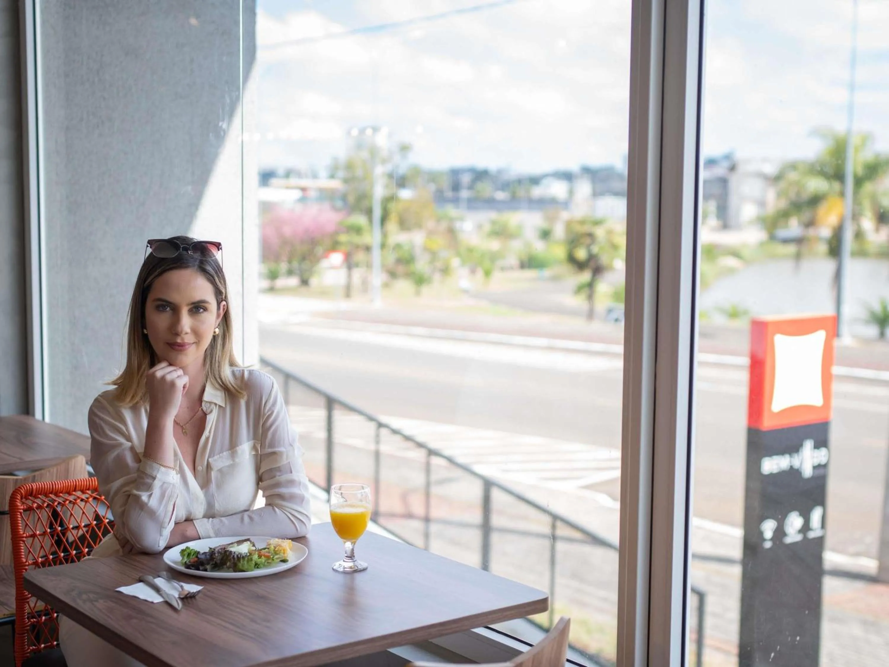 Restaurant/places to eat in ibis Guarapuava