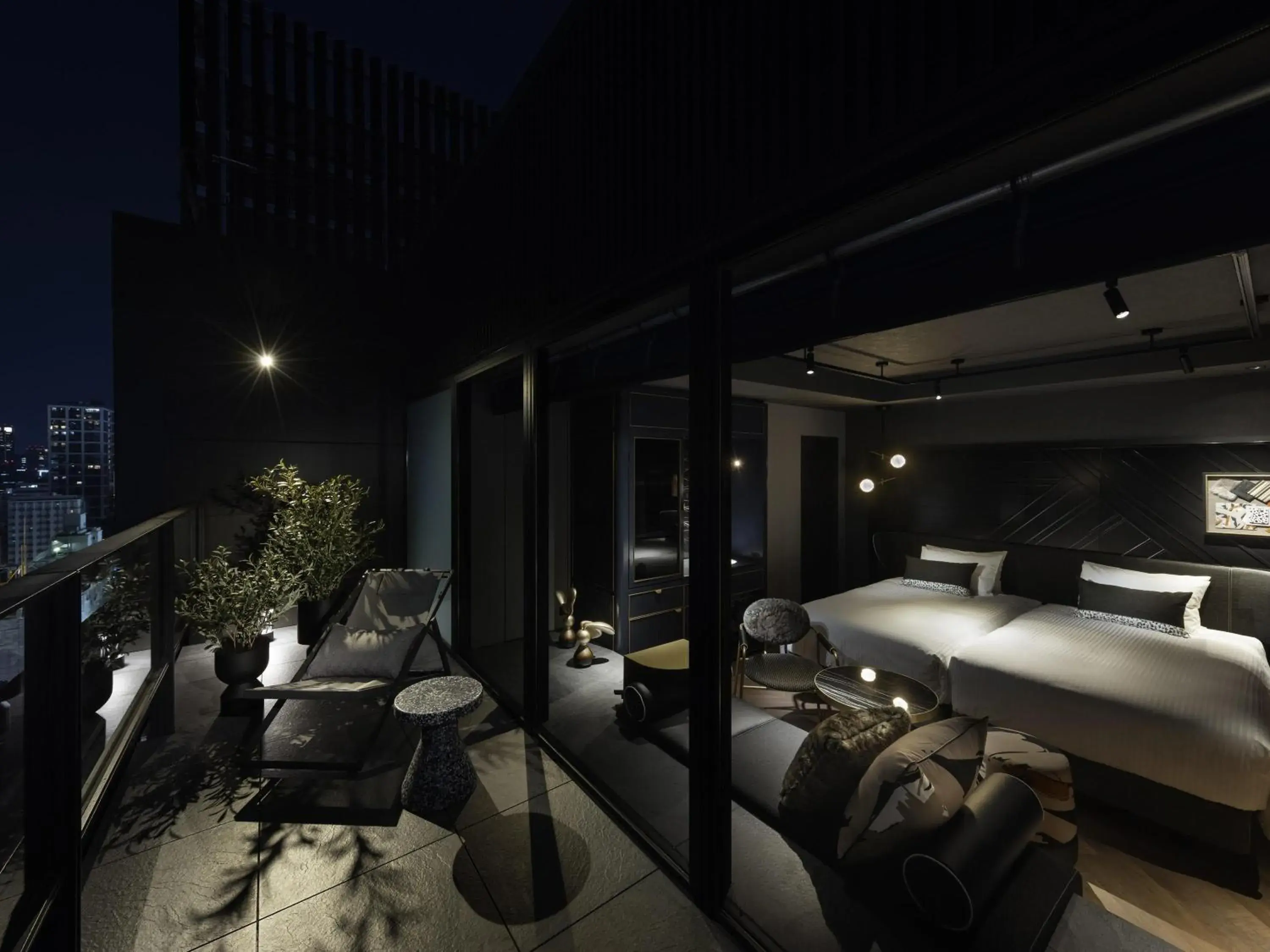 Premium Twin Room with Washing Machine and View in Mercure Tokyu Stay Osaka Namba Premium Twin Room with Washing Machine and View in Mercure Tokyu Stay Osaka Namba