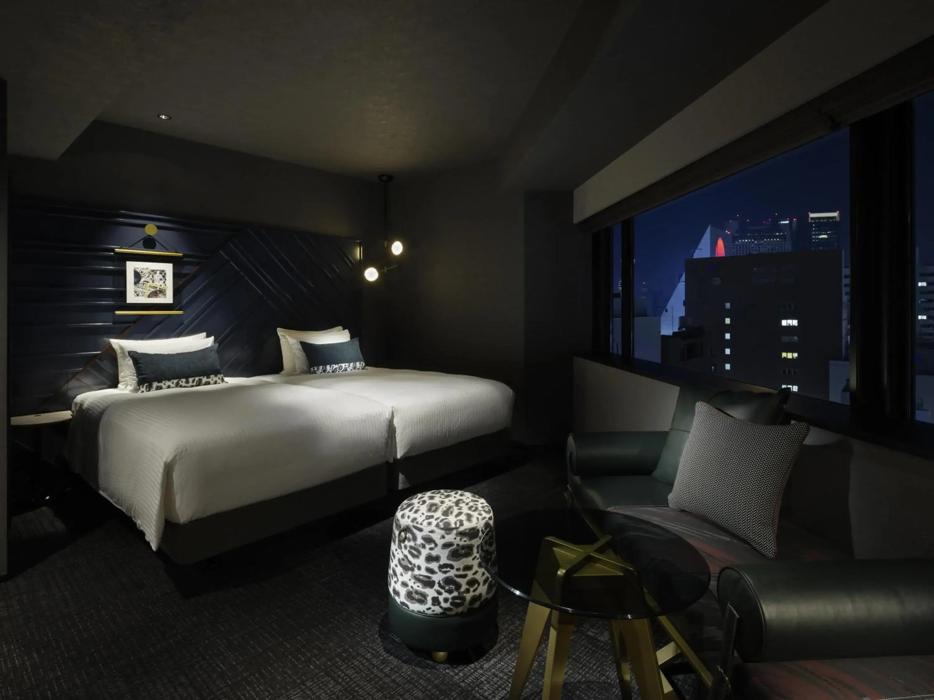 Deluxe Corner Room with Two Single Beds in Mercure Tokyu Stay Osaka Namba Deluxe Corner Room with Two Single Beds in Mercure Tokyu Stay Osaka Namba