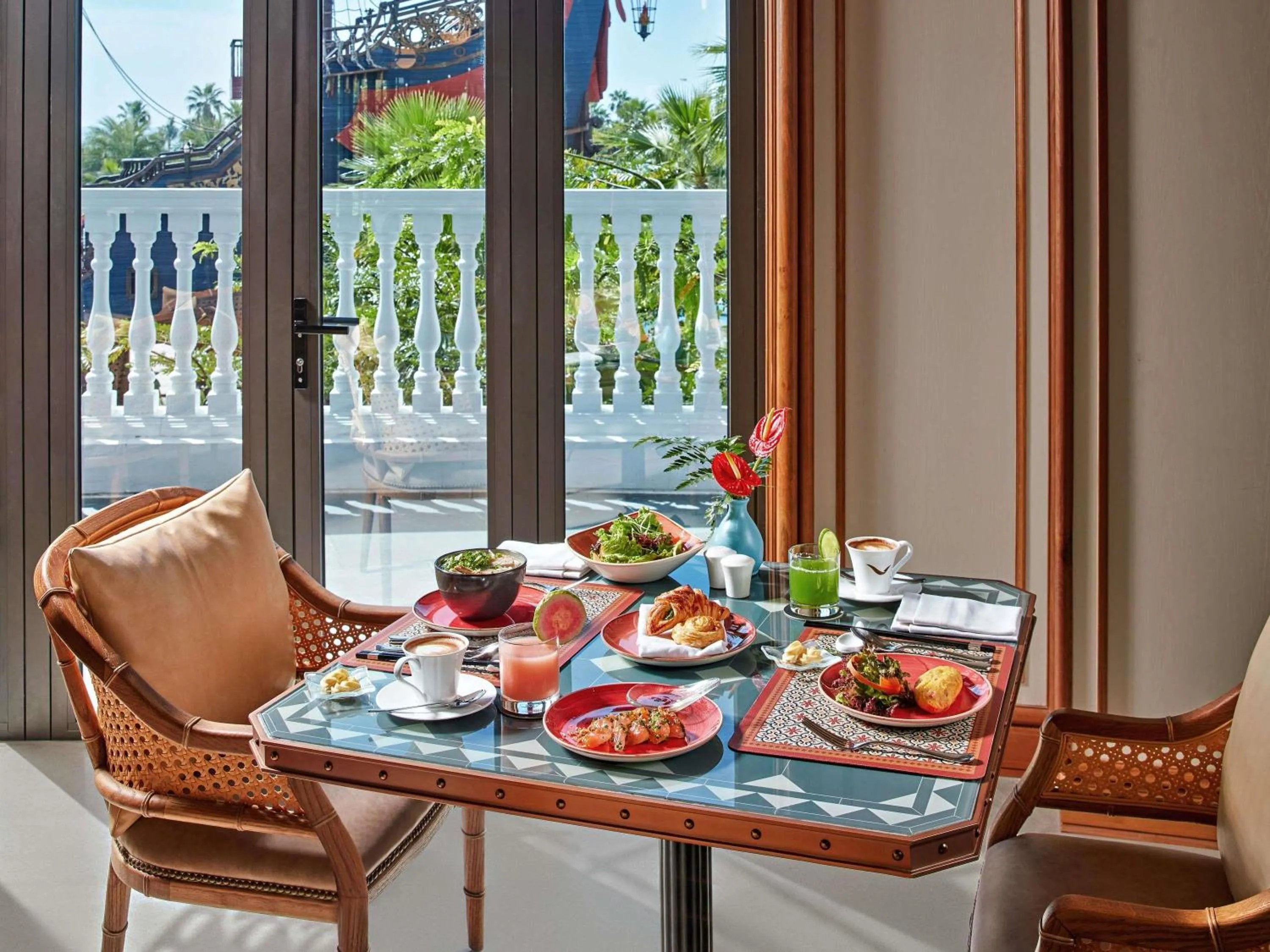 Restaurant/places to eat in Mövenpick Resort Phan Thiet