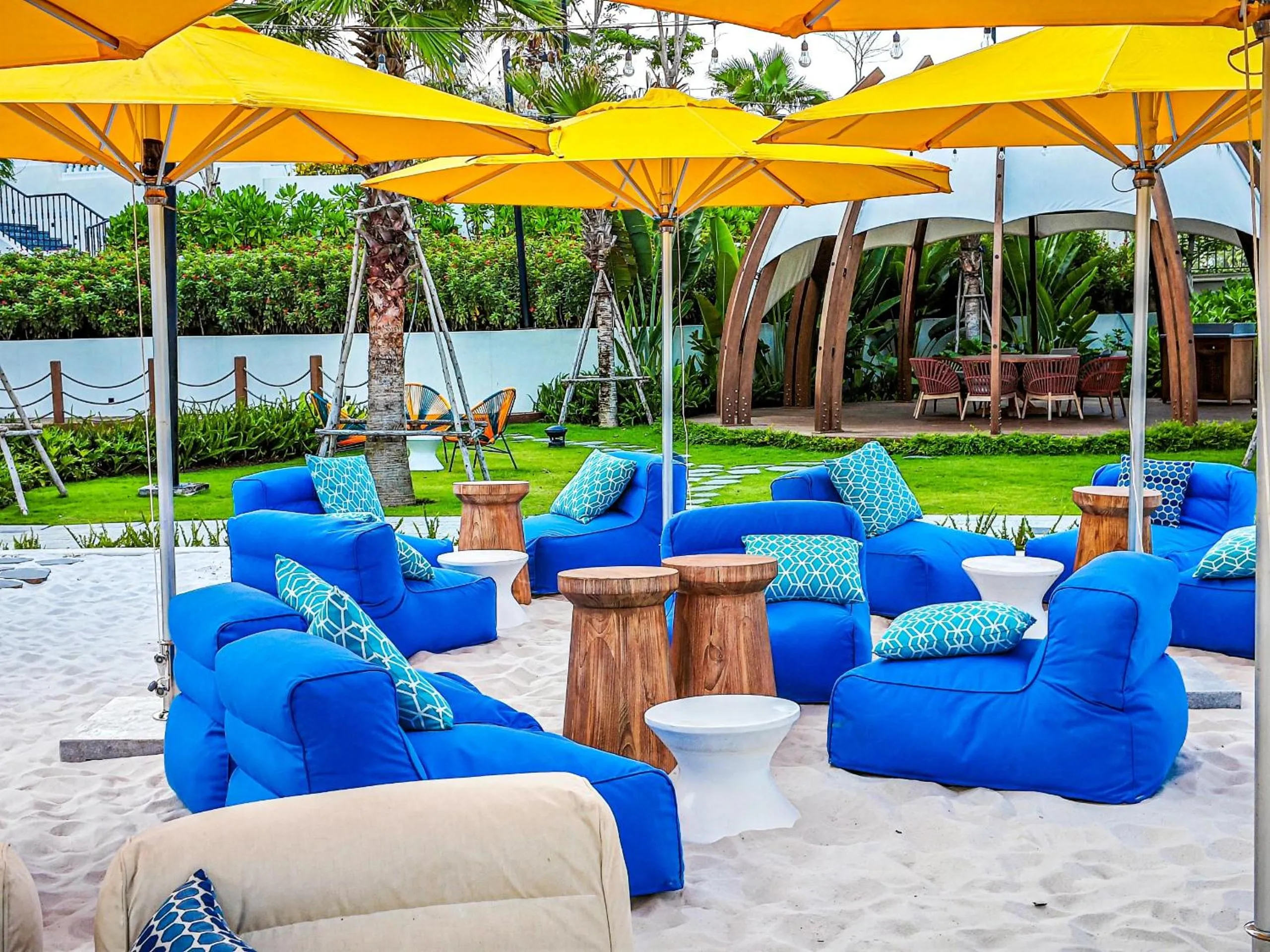 Garden in Mövenpick Resort Phan Thiet