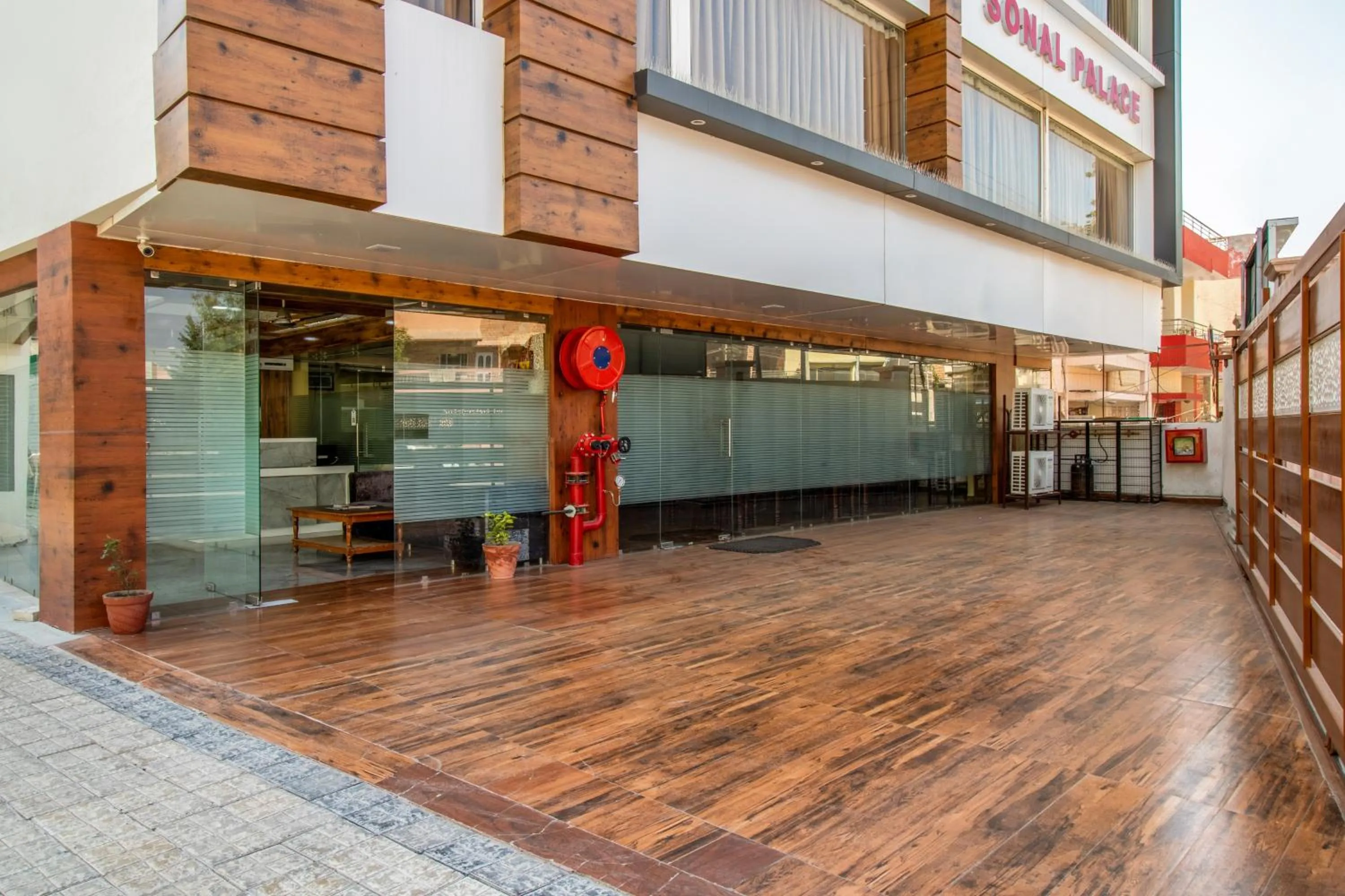 Facade/entrance in Treebo Sonal Palace, Near Umaid Bhawan Palace