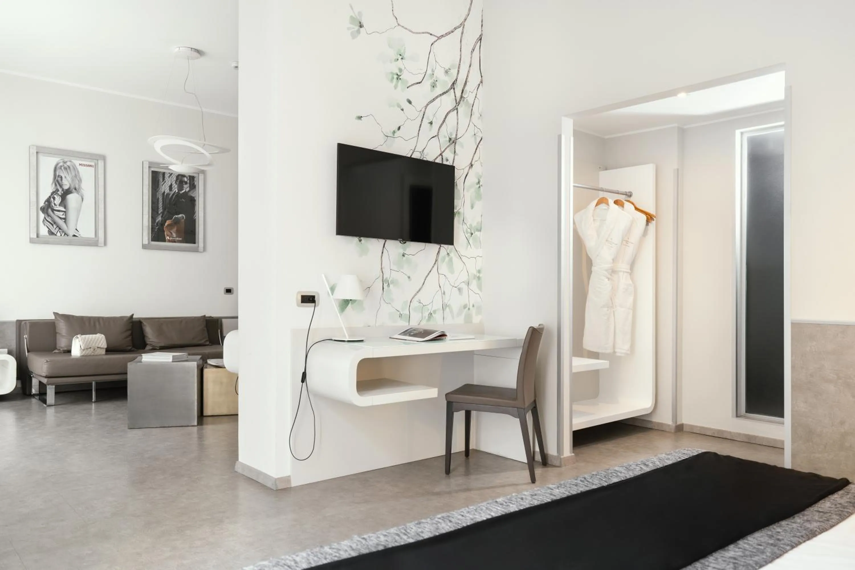 Living room in Montenapoleone Suites