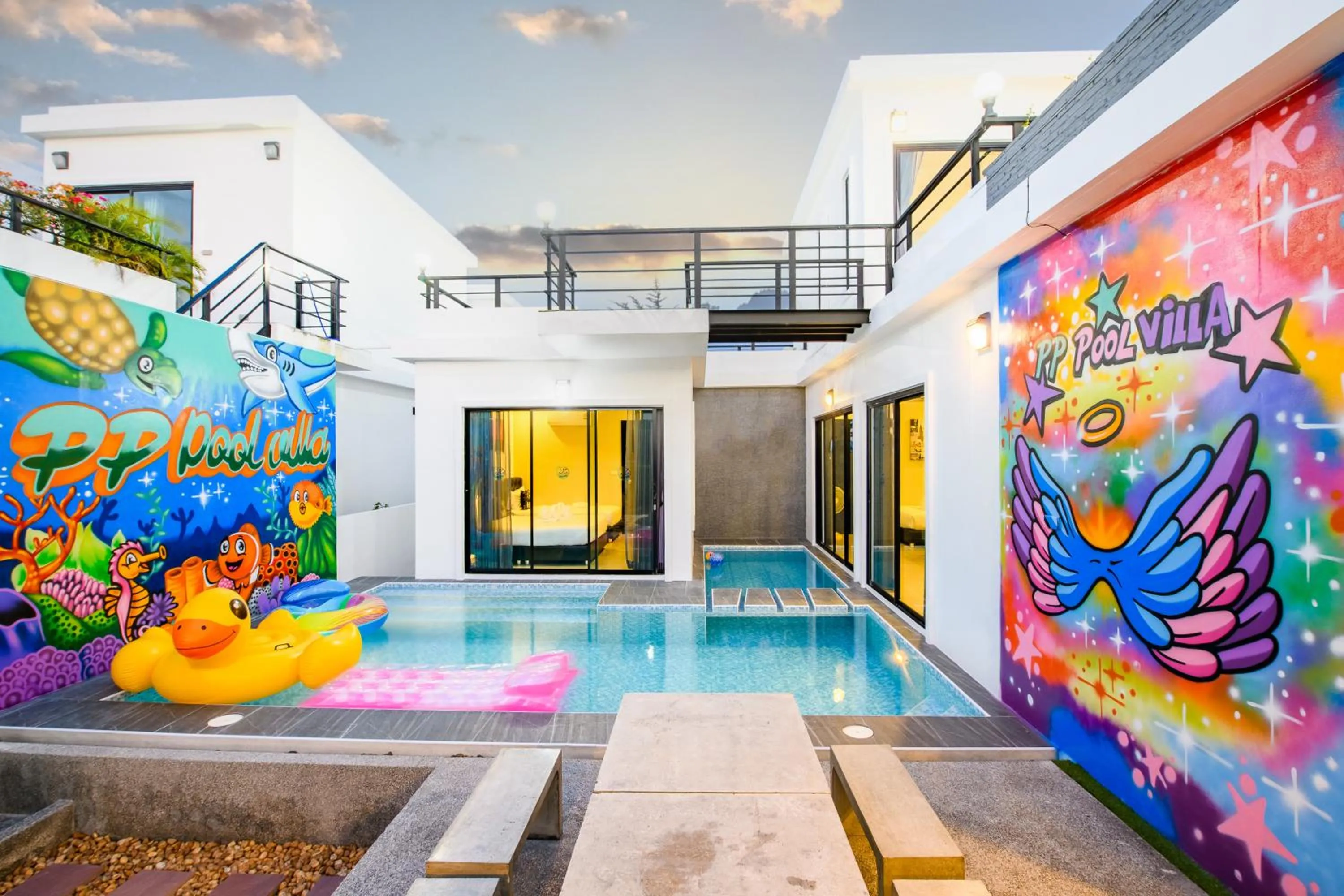 Swimming pool in PP Pool Villa Huahin