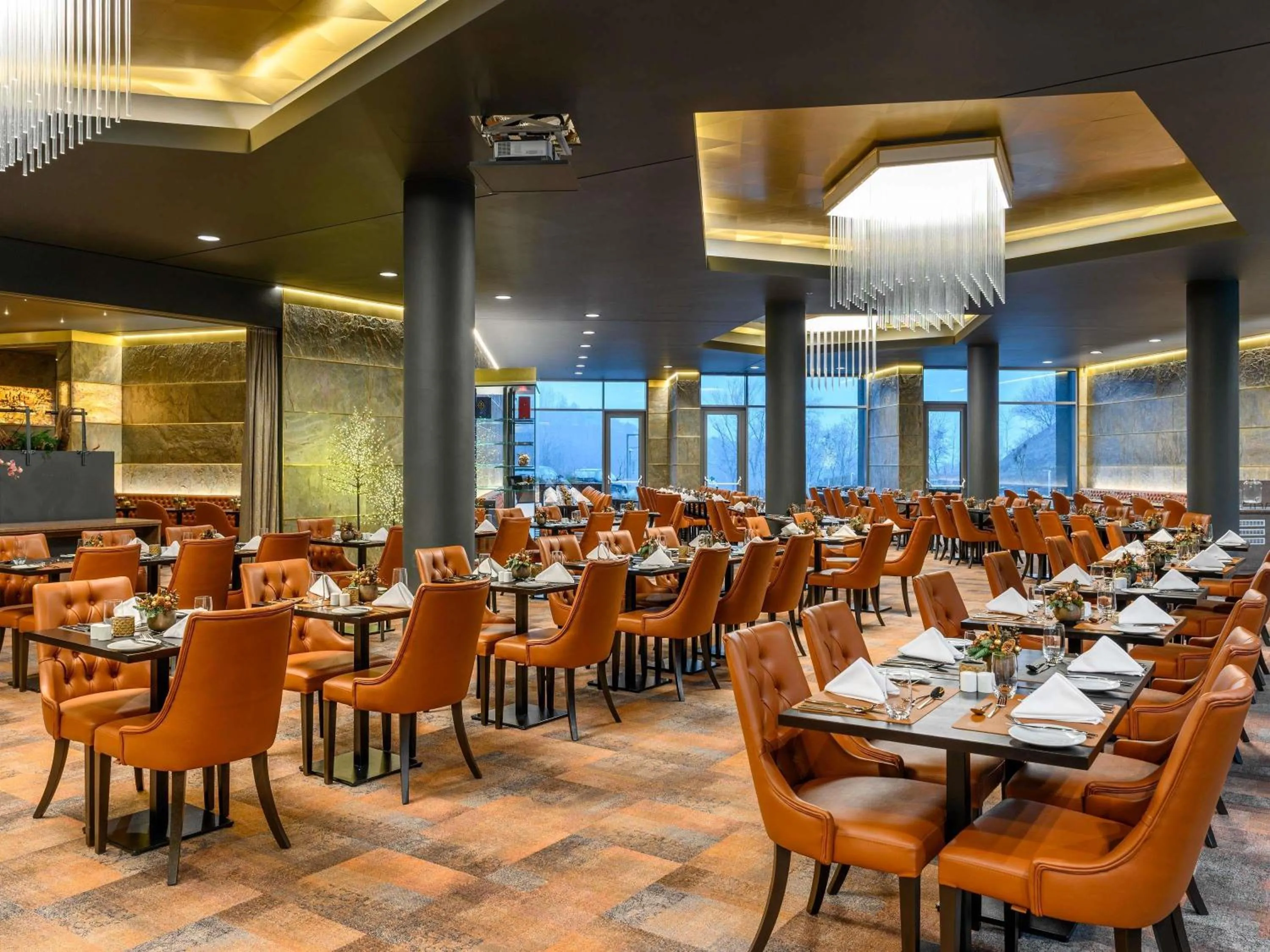 Restaurant/places to eat in Minaro Hotel Tokaj - MGallery Collection