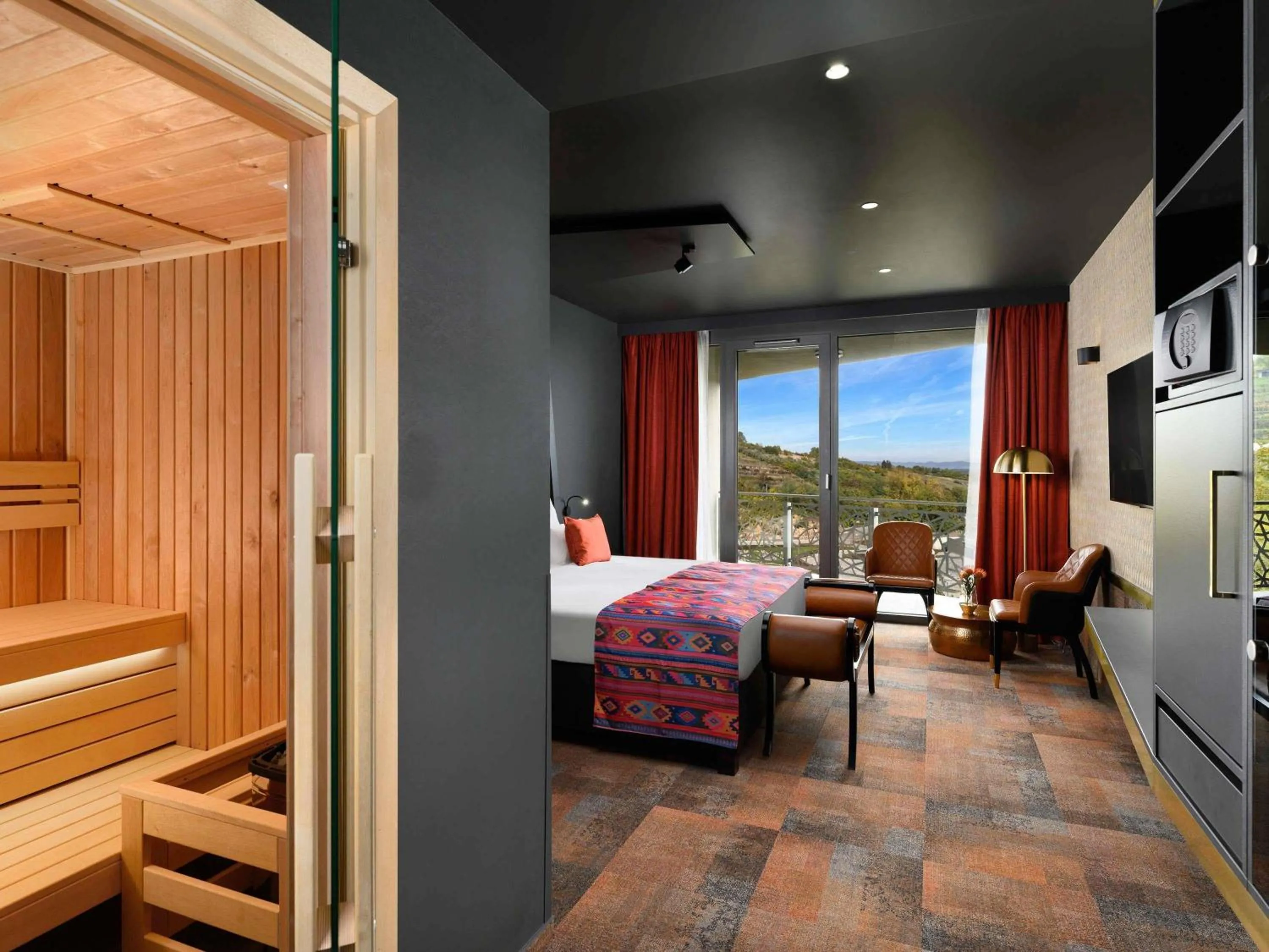 Bedroom, Bed in Minaro Hotel Tokaj - MGallery Collection