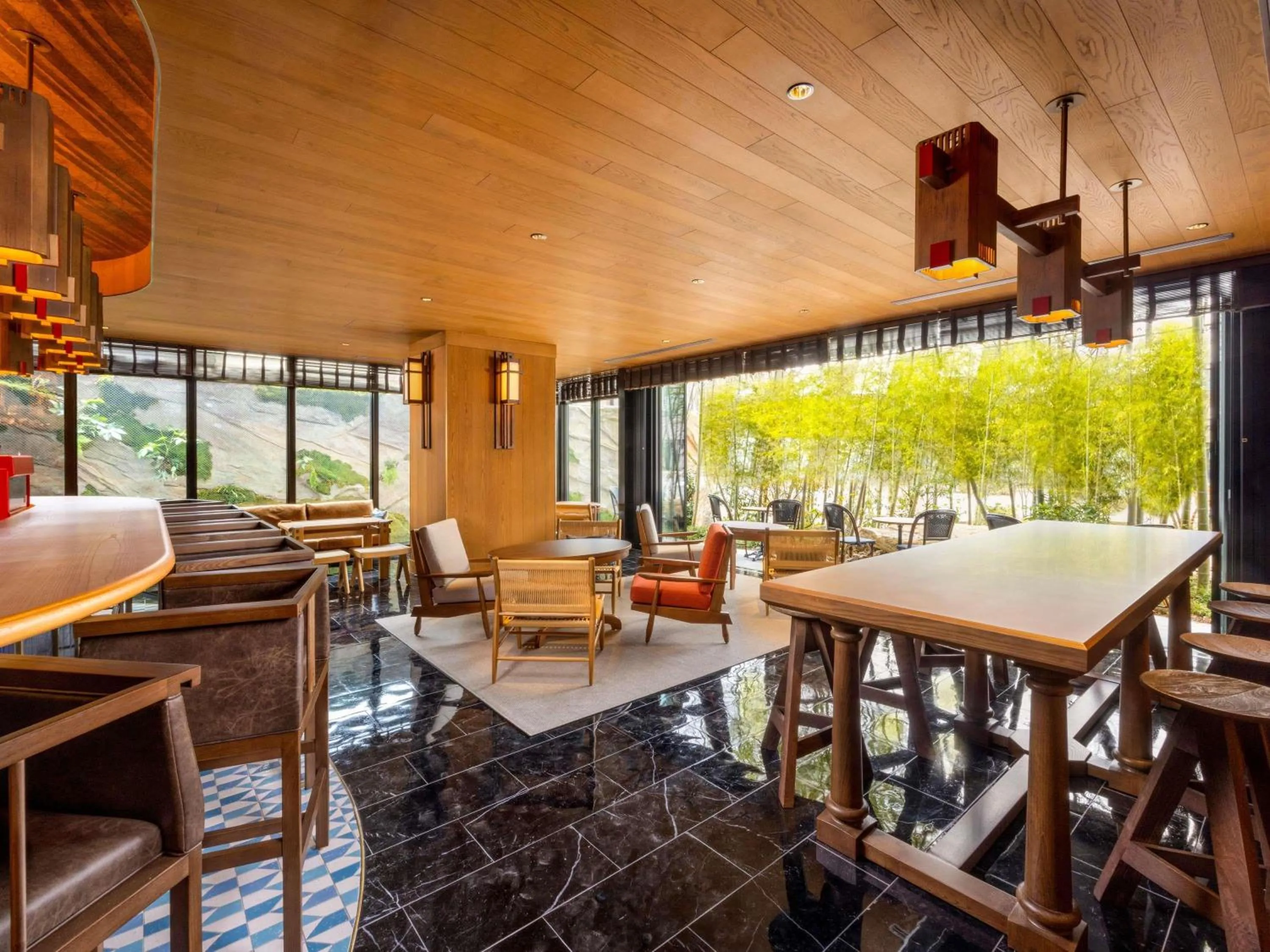 Lounge or bar in Mercure Hida Takayama