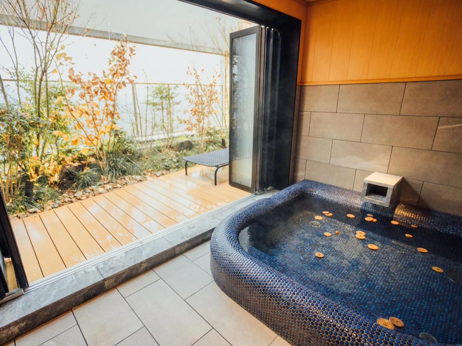 Natural landscape, Bed in Mercure Hida Takayama