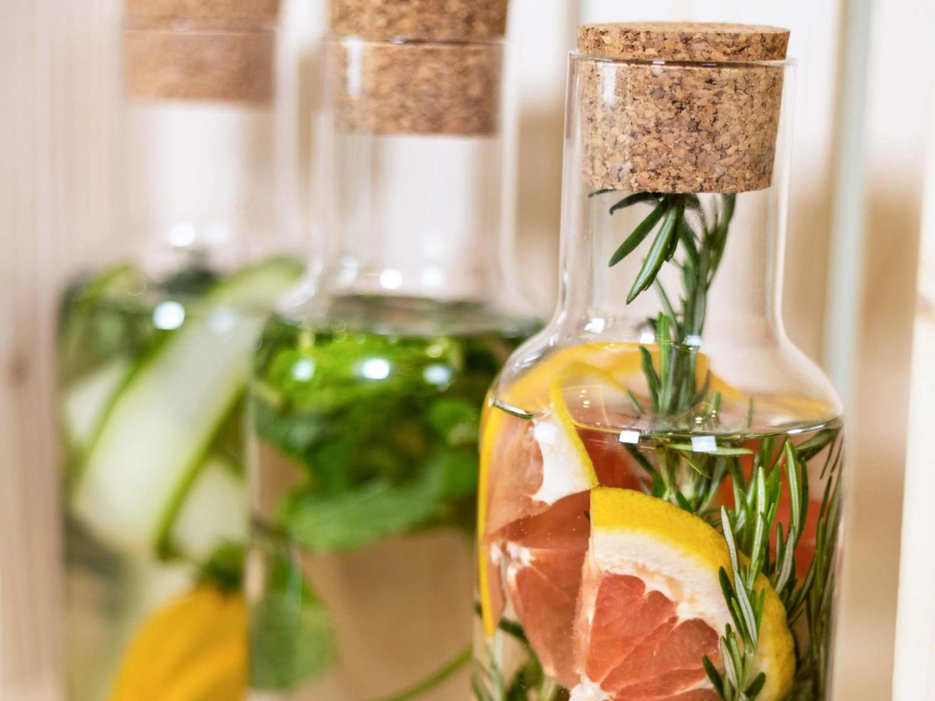 Restaurant/places to eat in Mercure Conacul Cozieni