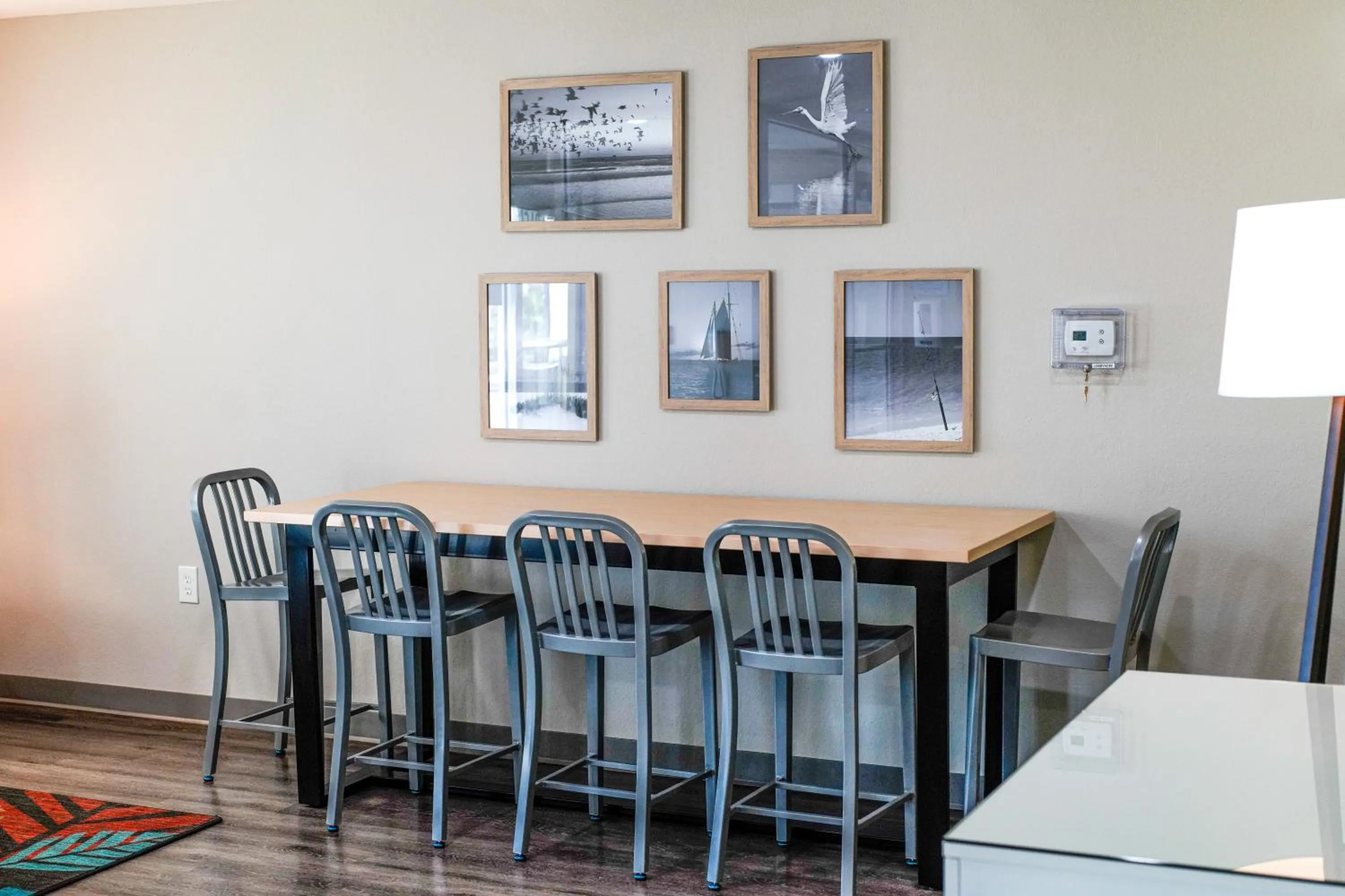 Dining area in WoodSpring Suites Hudson Port Richey