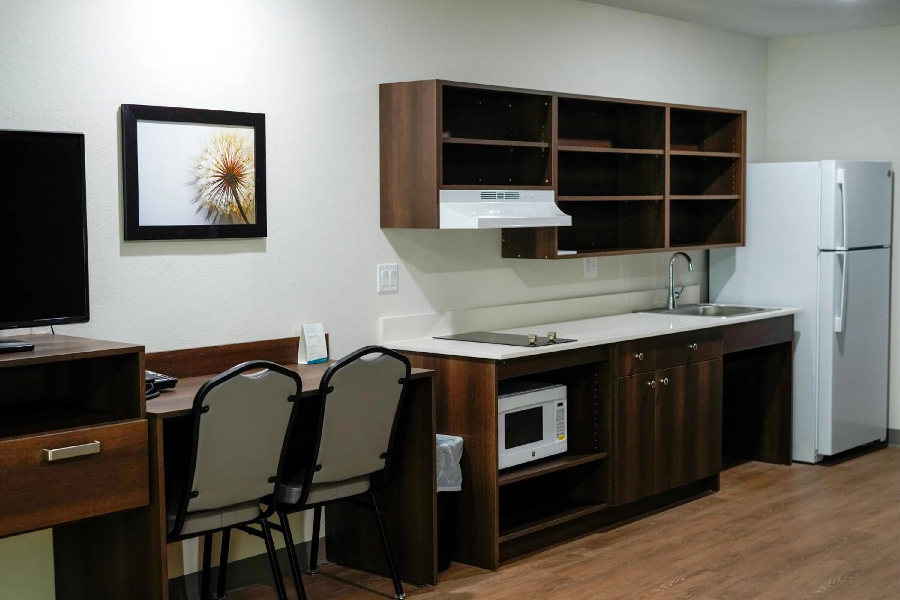 Kitchen or kitchenette in WoodSpring Suites Hudson Port Richey