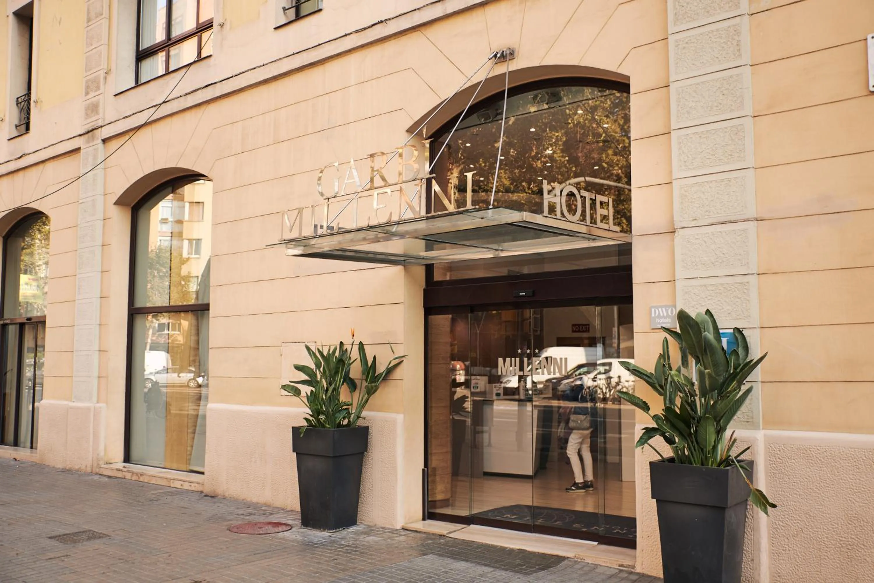 Facade/entrance in Garbi Millenni